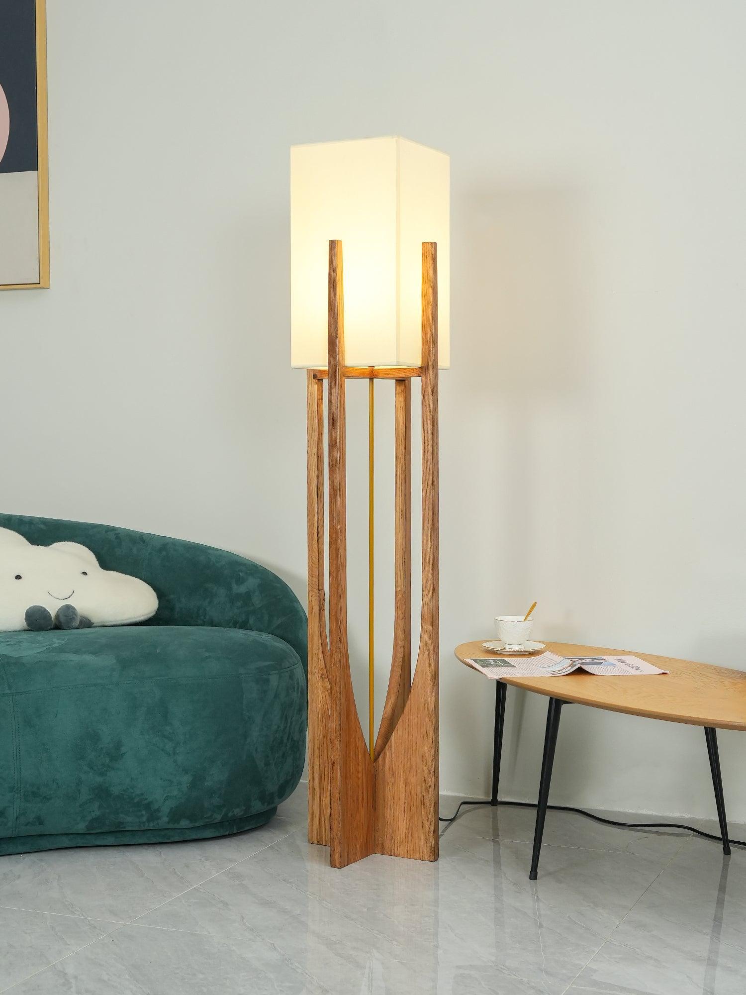 Fairbanks Floor Lamp - Blowlighting