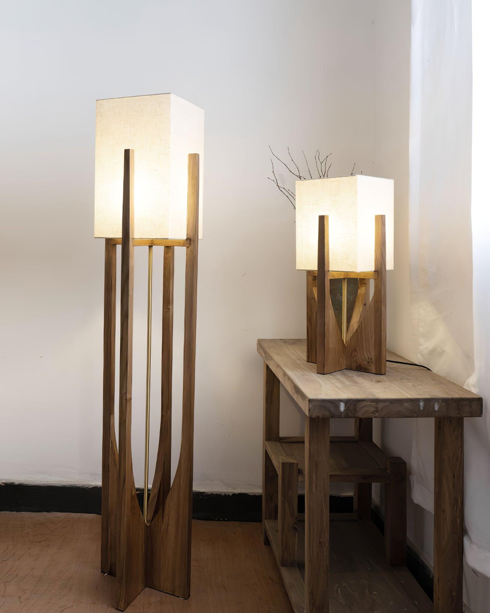Fairbanks Floor Lamp - Blowlighting