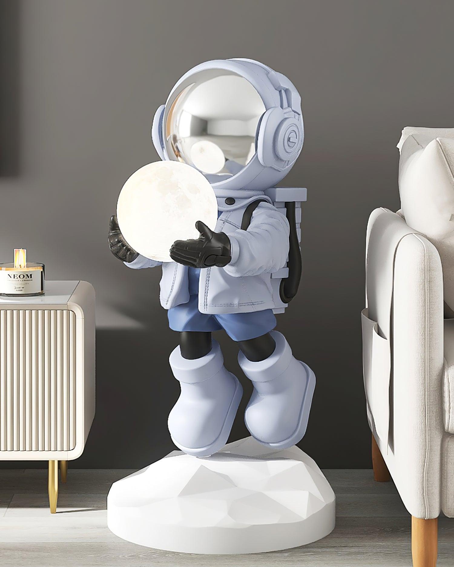Fantasy Astronaut Floor Light - Blowlighting