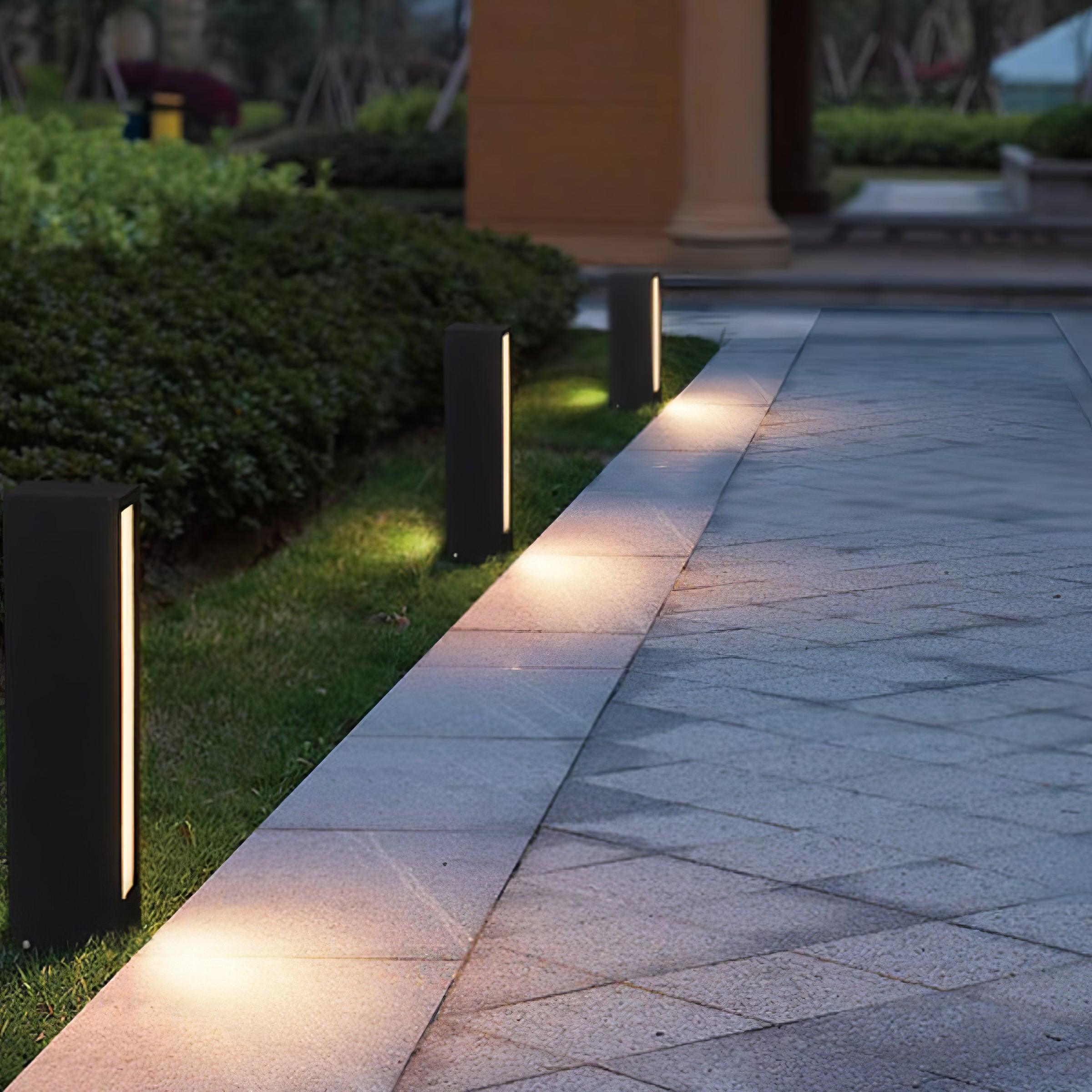 Faro Outdoor Post Lamp - Blowlighting