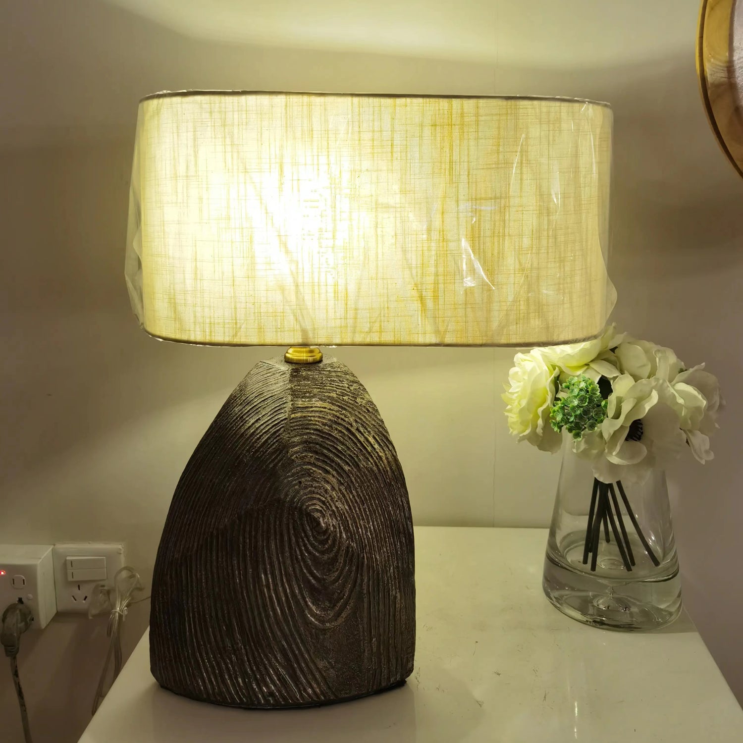 Mylirisra Table Lamp - Blowlighting