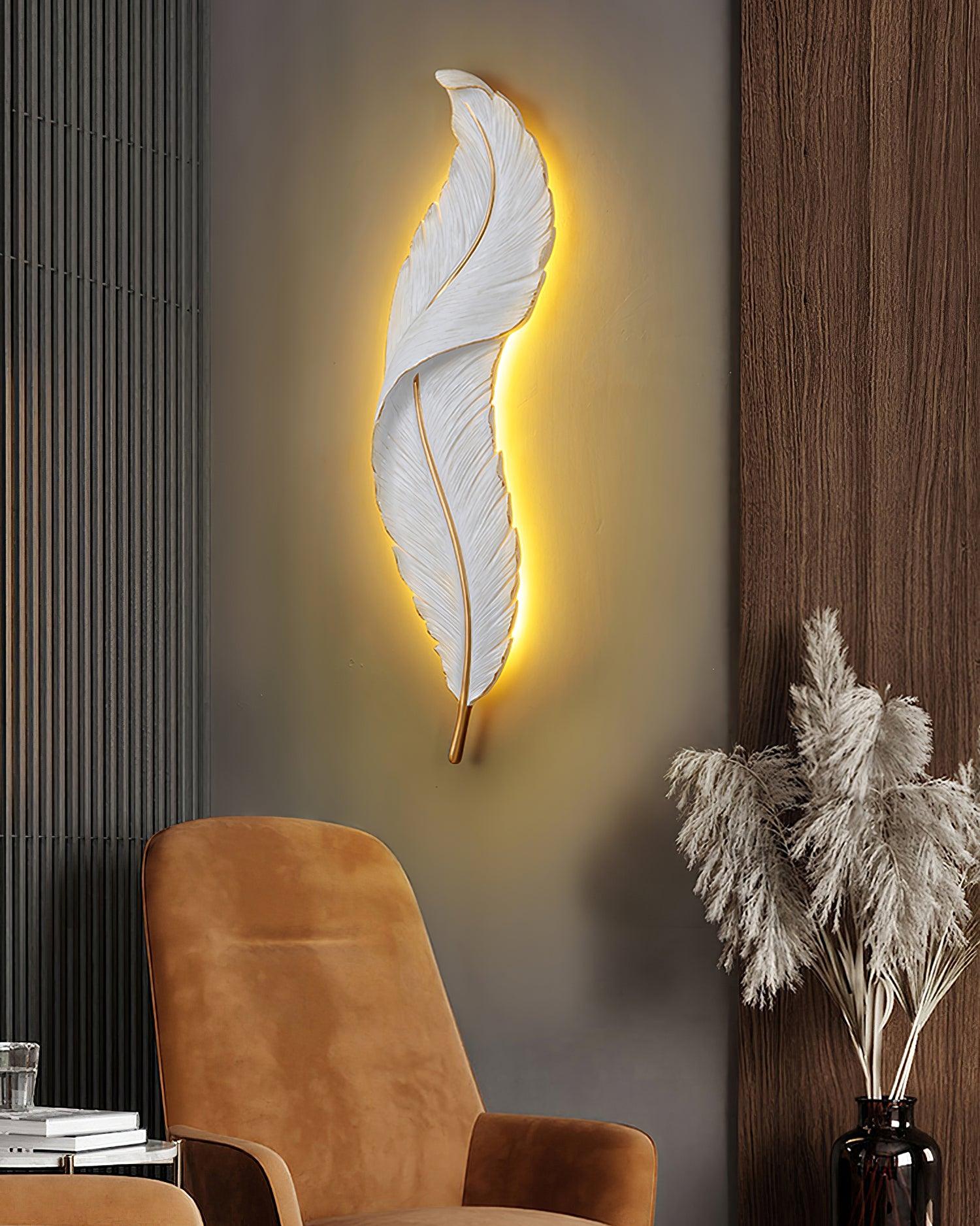 Feather Wall Lamp - Blowlighting