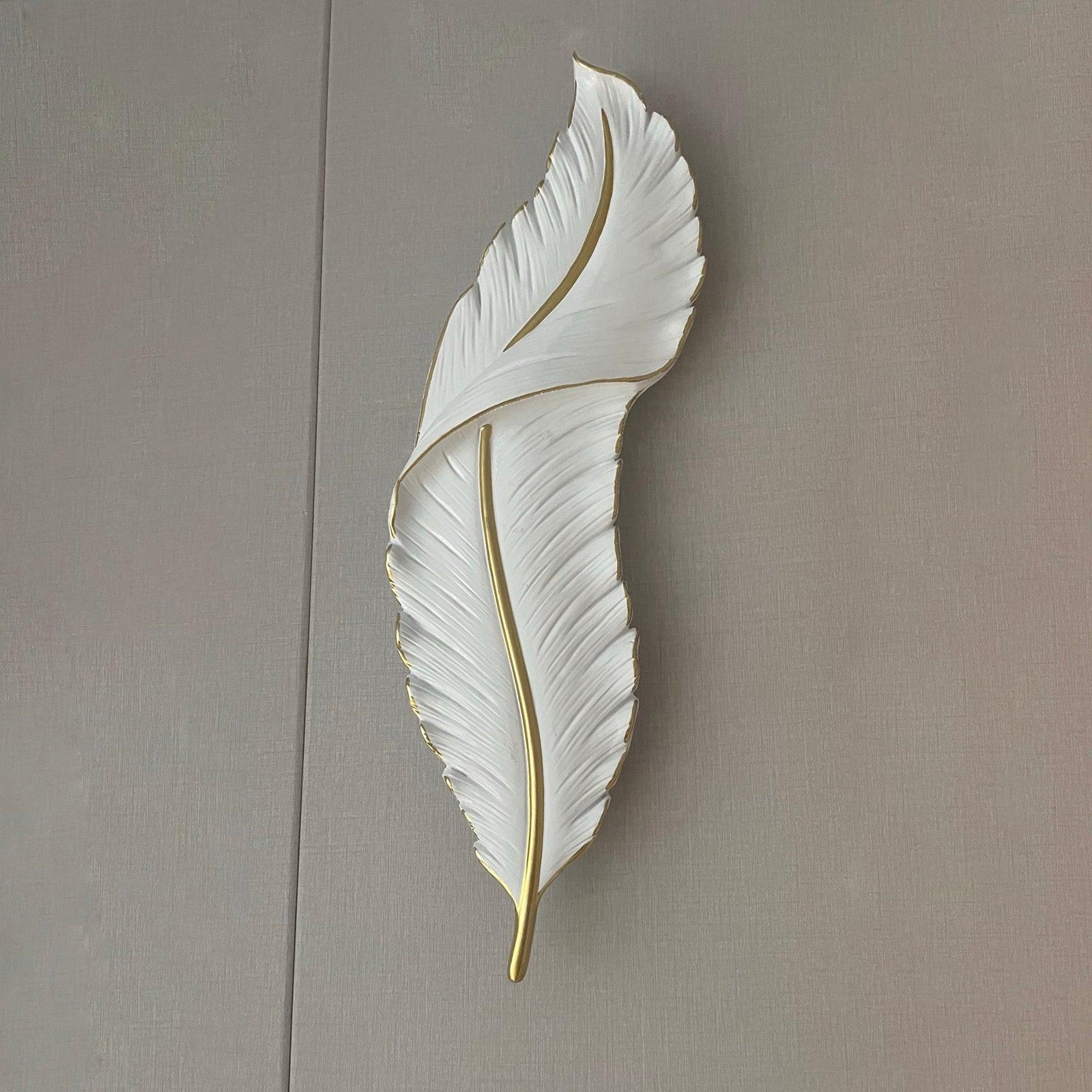 Feather Wall Lamp - Blowlighting