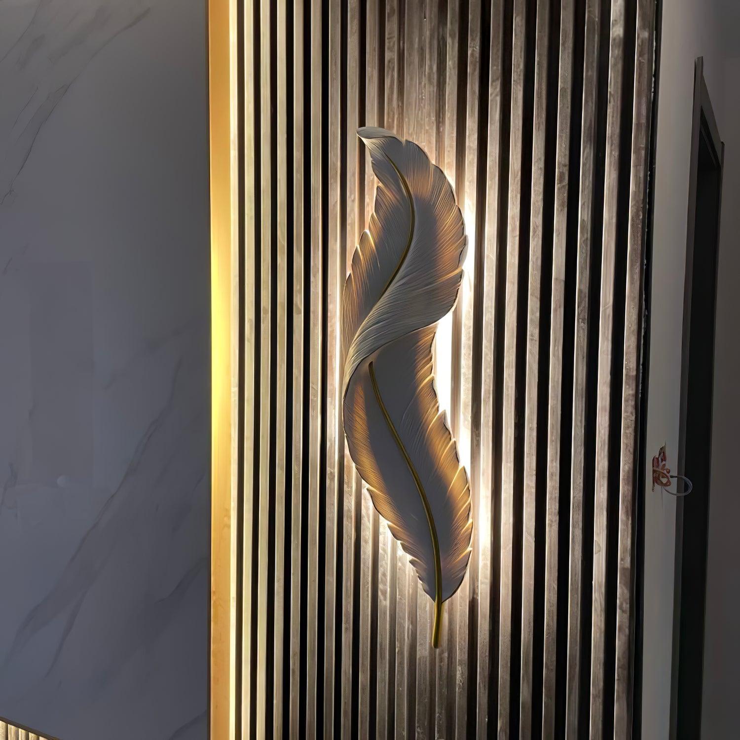 Feather Wall Lamp - Blowlighting