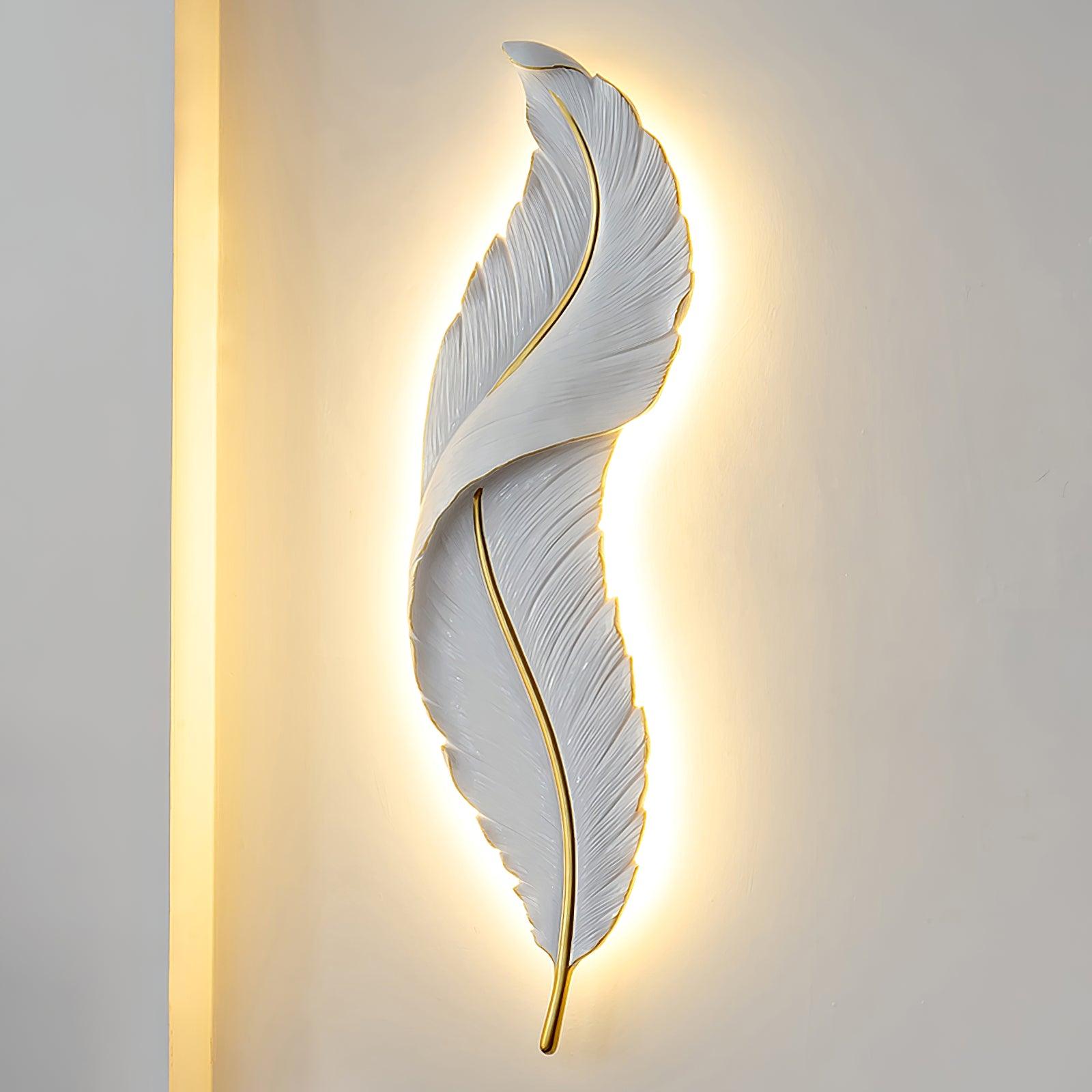 Feather Wall Lamp - Blowlighting