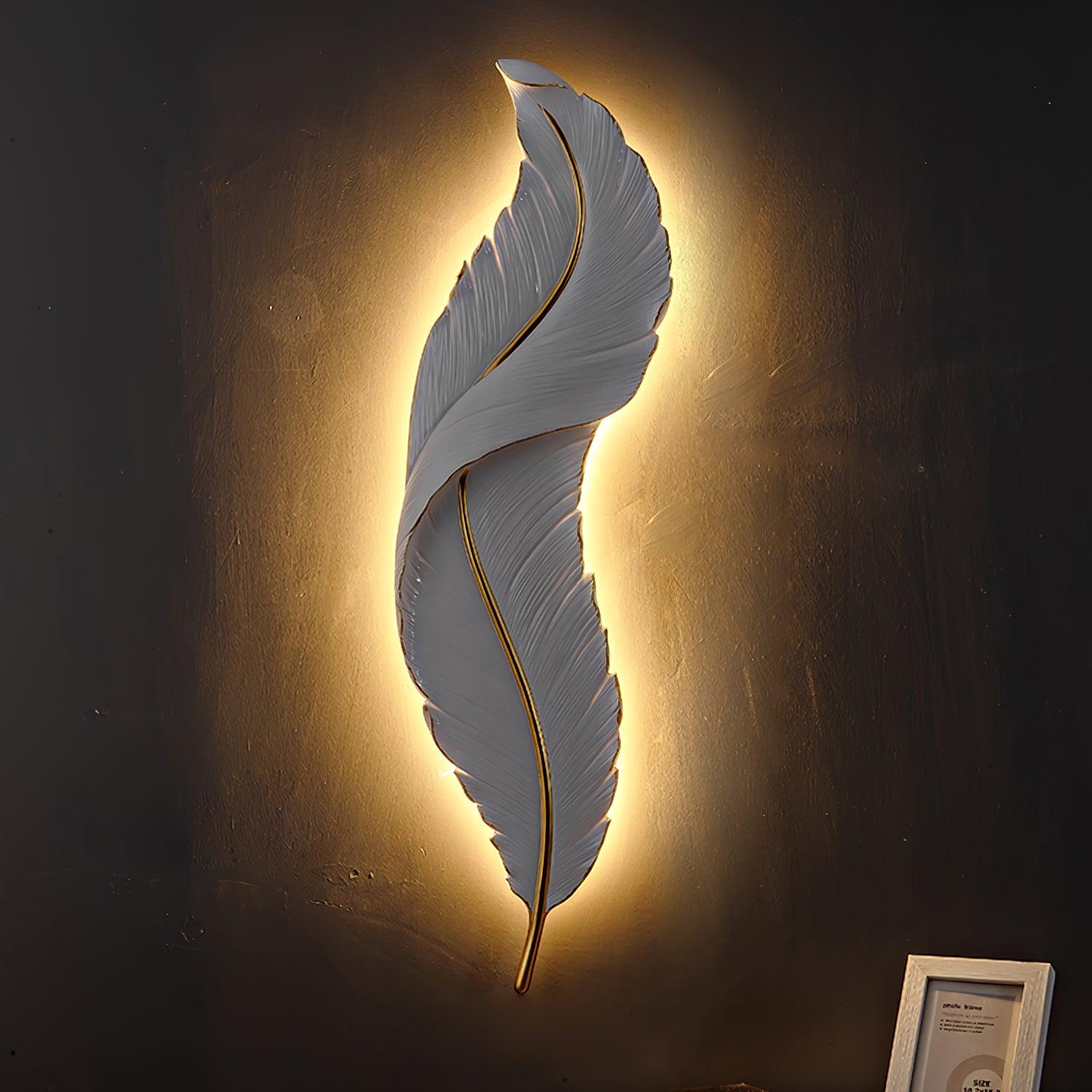 Feather Wall Lamp - Blowlighting