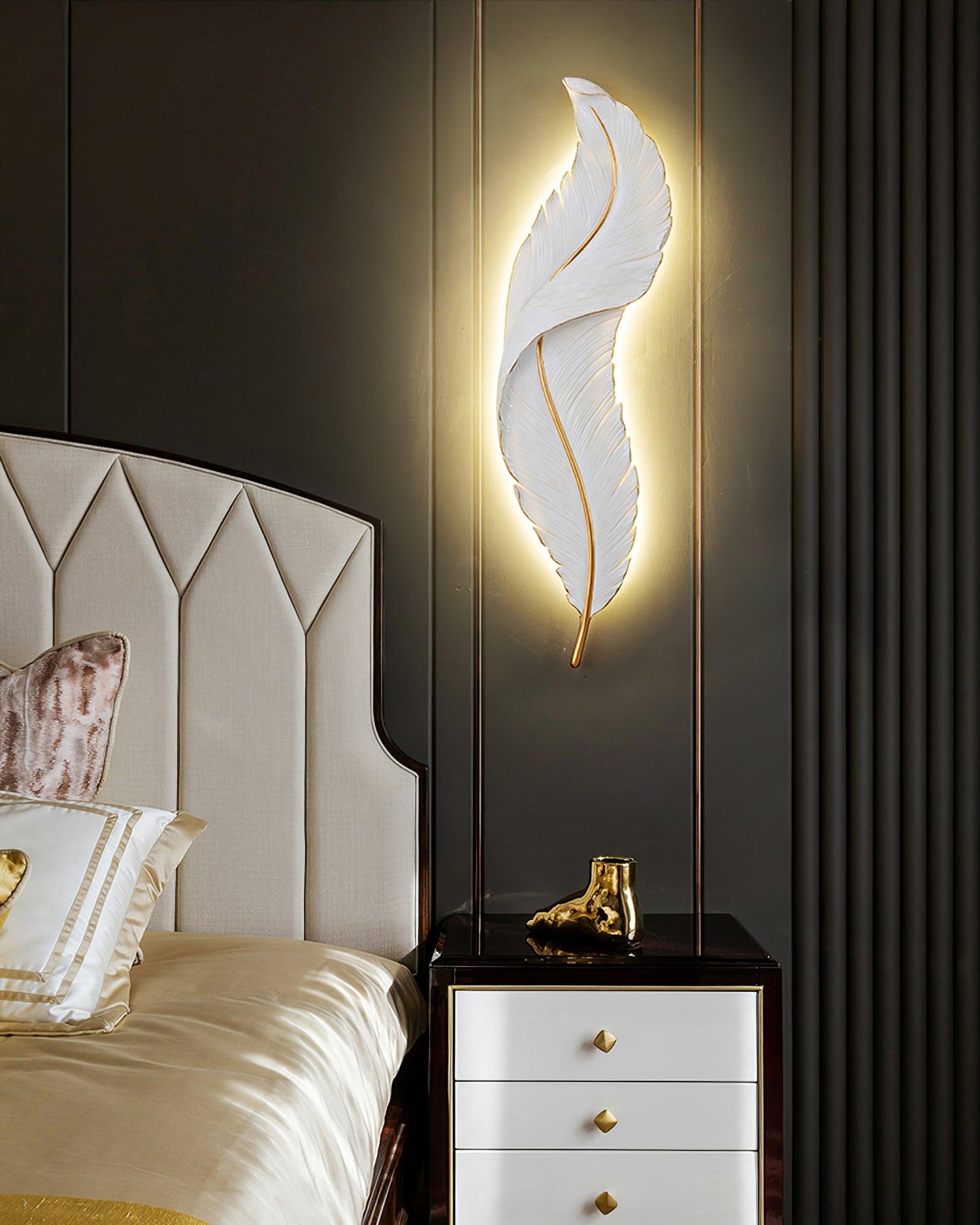 Feather Wall Lamp - Blowlighting