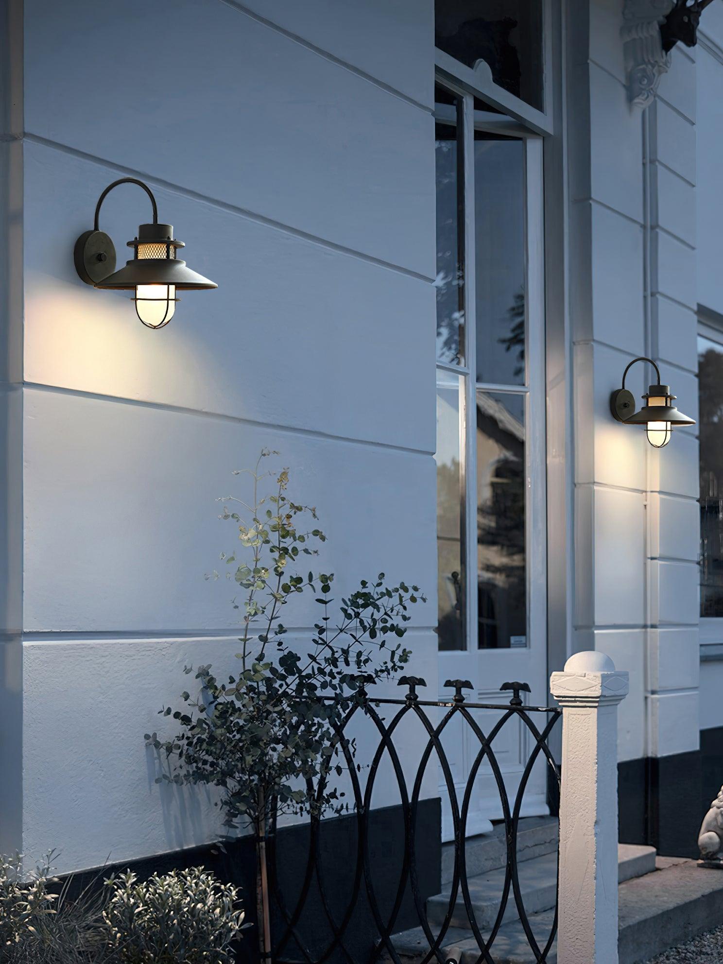 Felix Outdoor Wall Lamp - Blowlighting