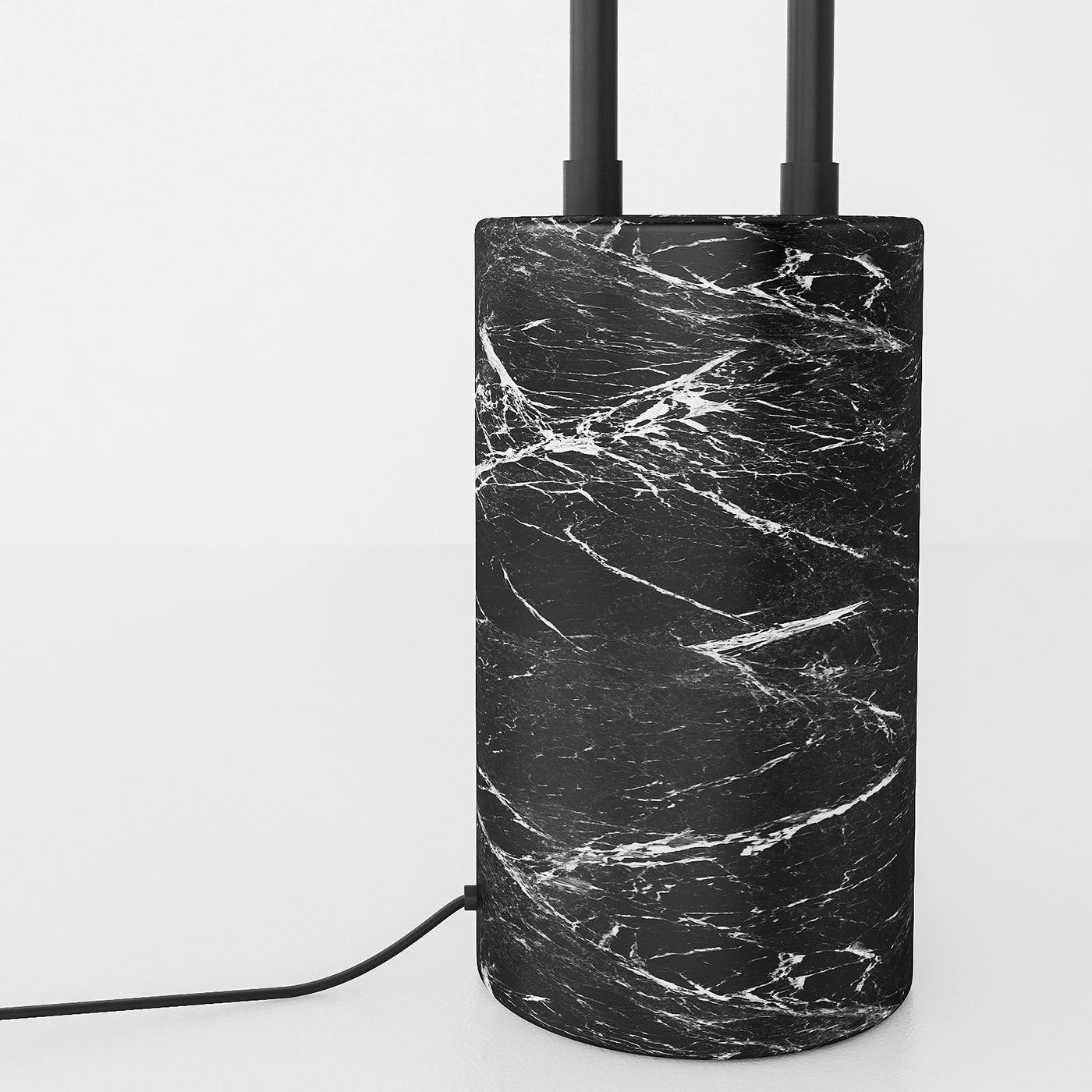 Filo Floor Lamp - Blowlighting