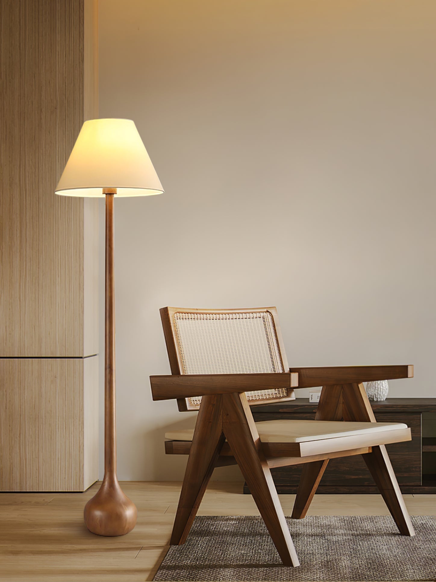Final Strike Floor Lamp - Blowlighting