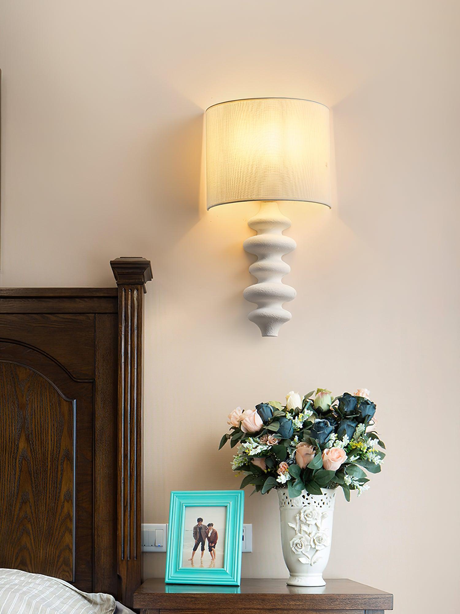 Fishbone Sconce - Blowlighting