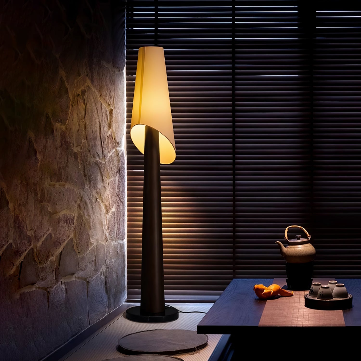 Flag Floor Lamp - Blowlighting