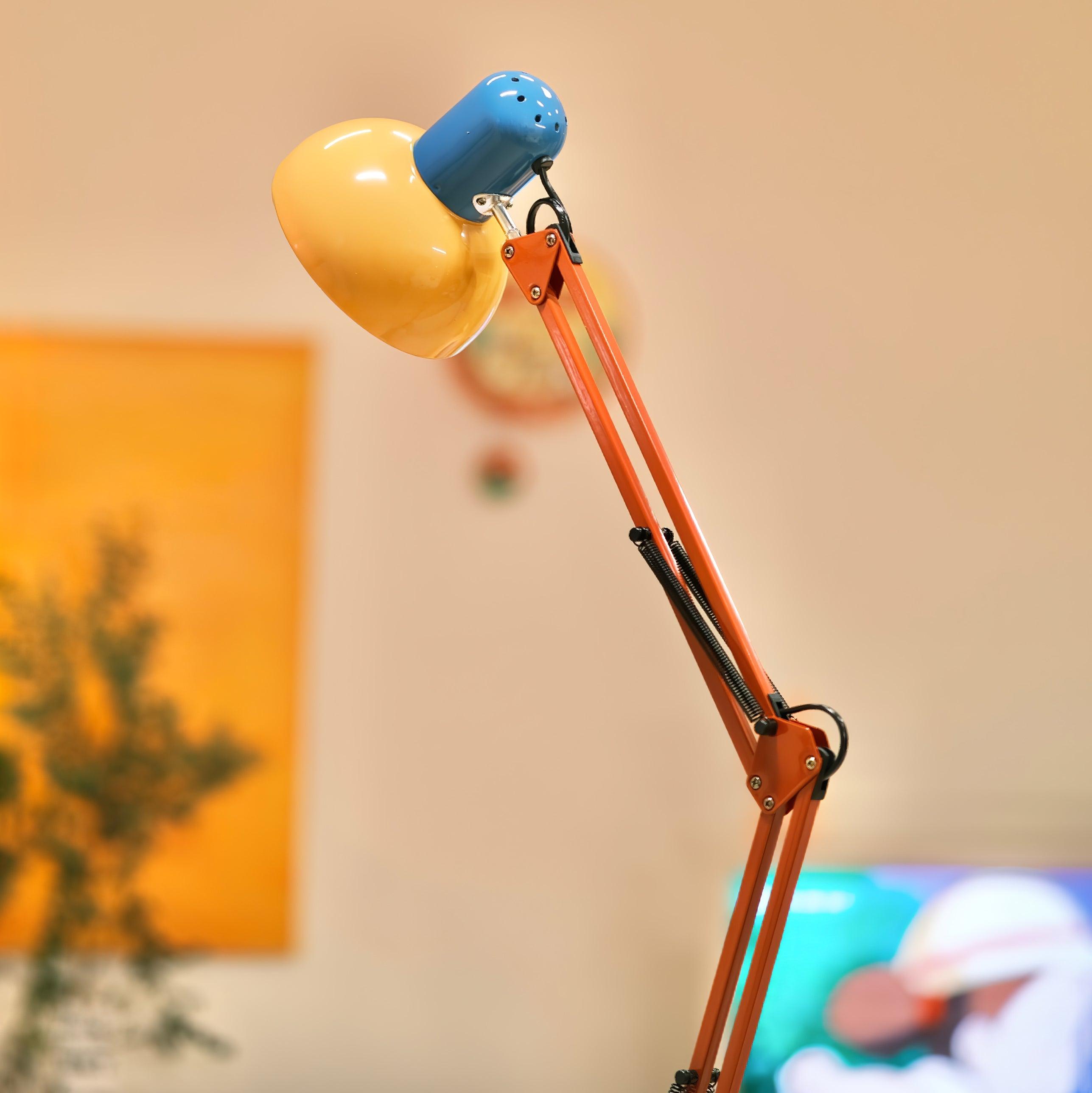 Flexi Memphis Floor Lamp - Blowlighting