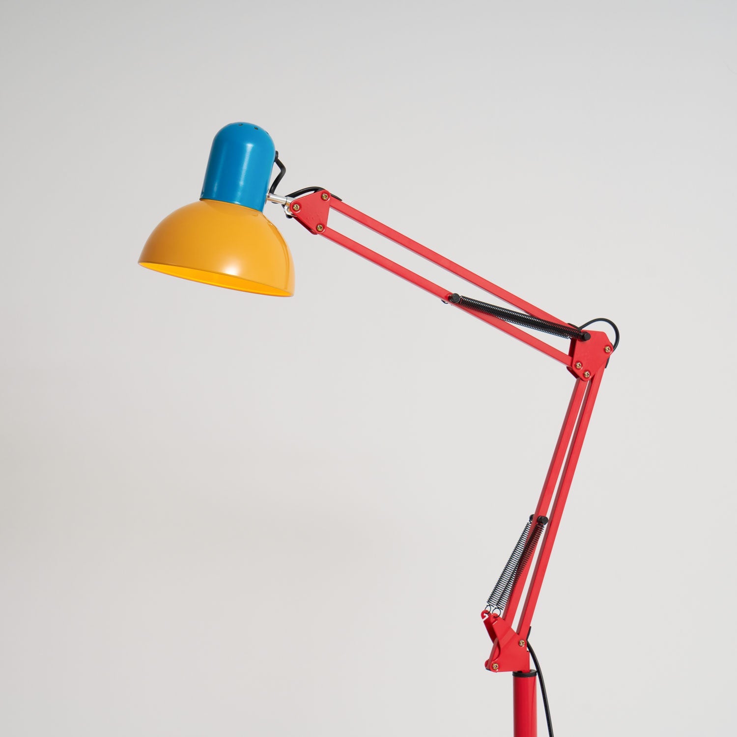 Flexi Memphis Floor Lamp - Blowlighting