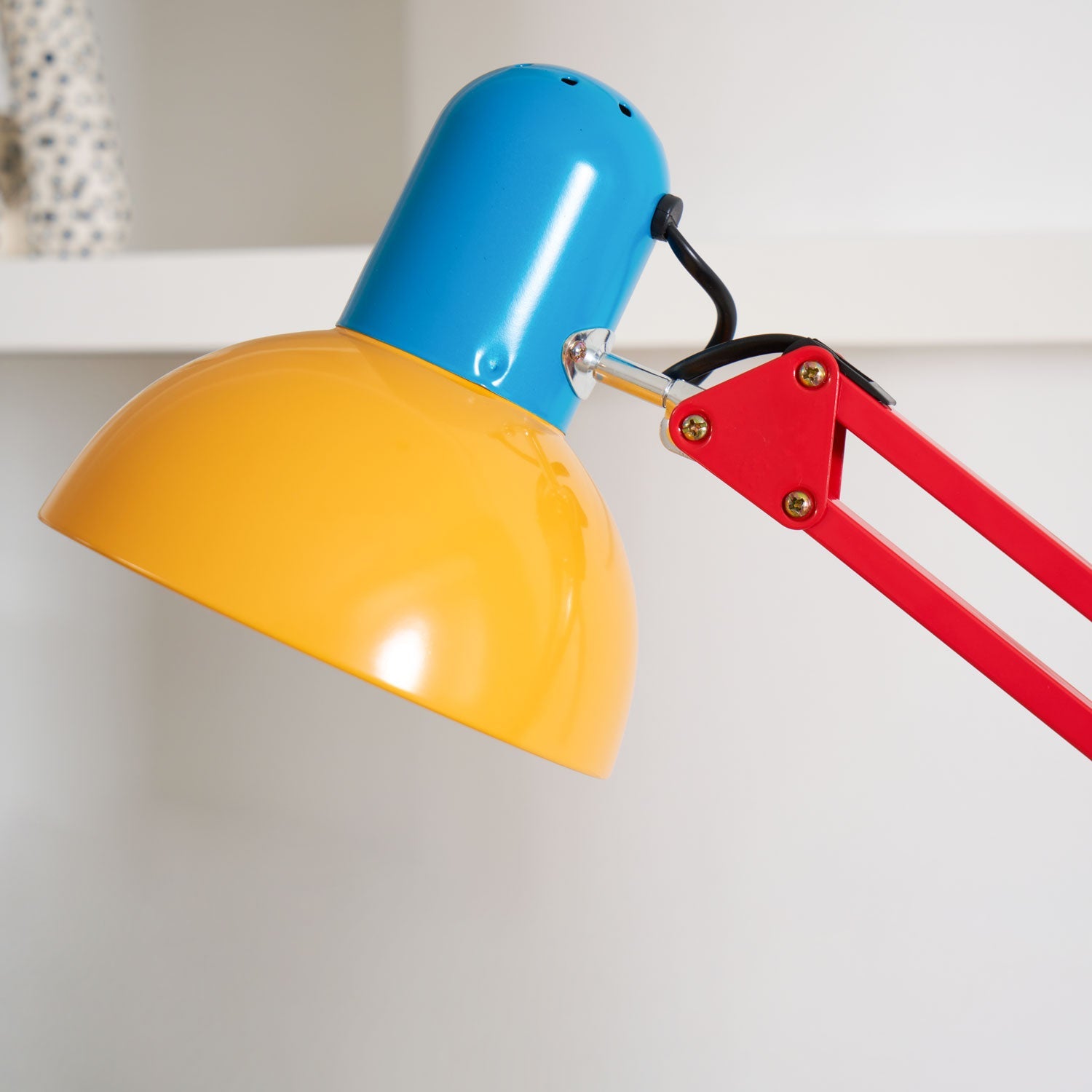 Flexi Memphis Floor Lamp - Blowlighting