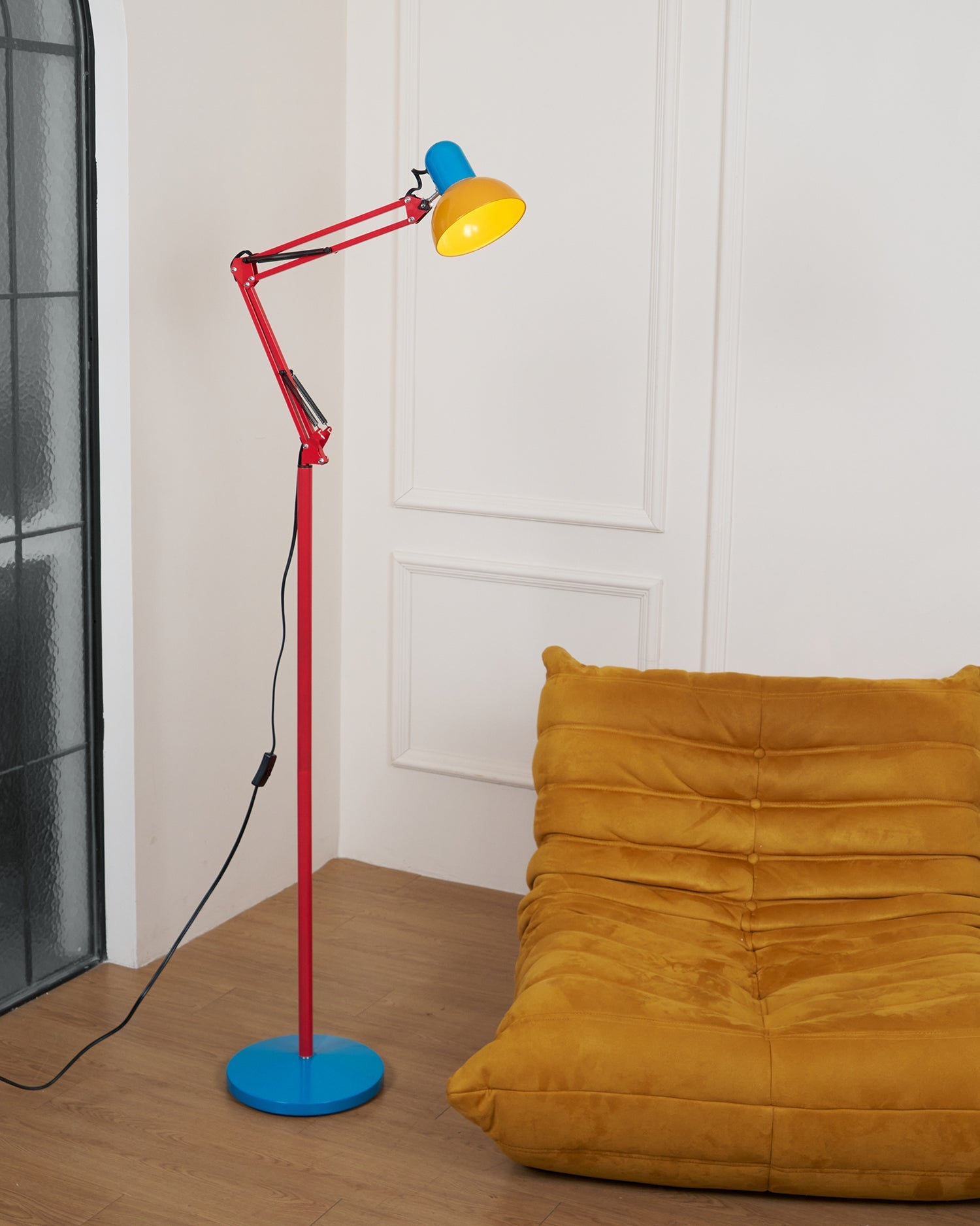 Flexi Memphis Floor Lamp - Blowlighting