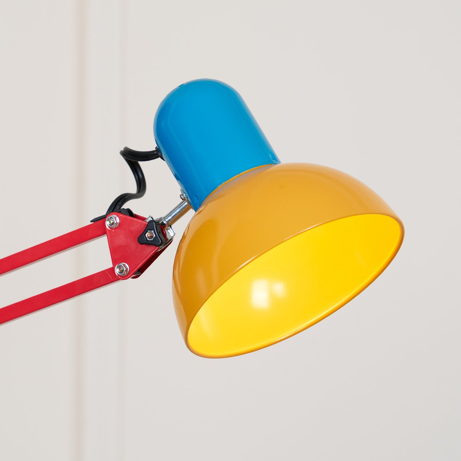 Flexi Memphis Floor Lamp - Blowlighting