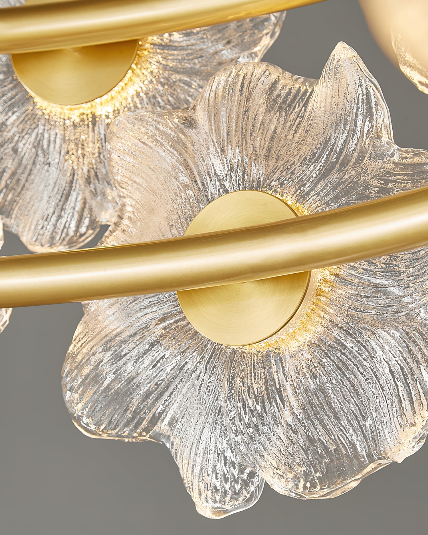 Flora Glass Chandelier - Blowlighting
