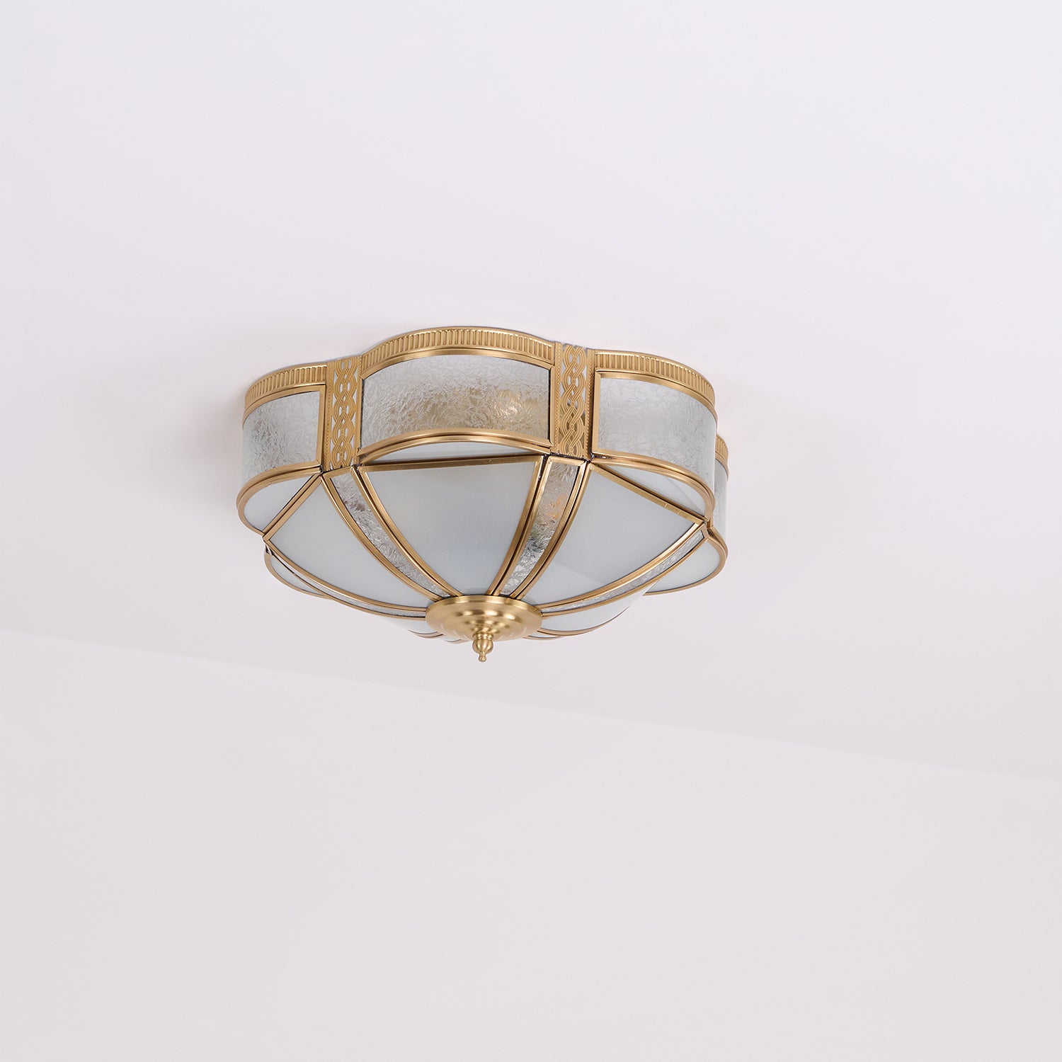 Floral Brass Ceiling Lamp - Blowlighting