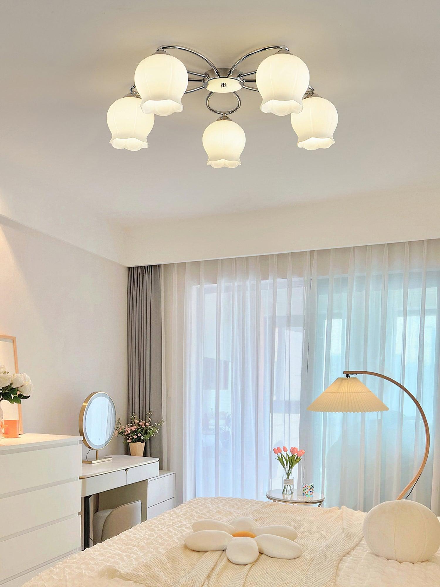 Floral Glass Ceiling Lamp - Blowlighting
