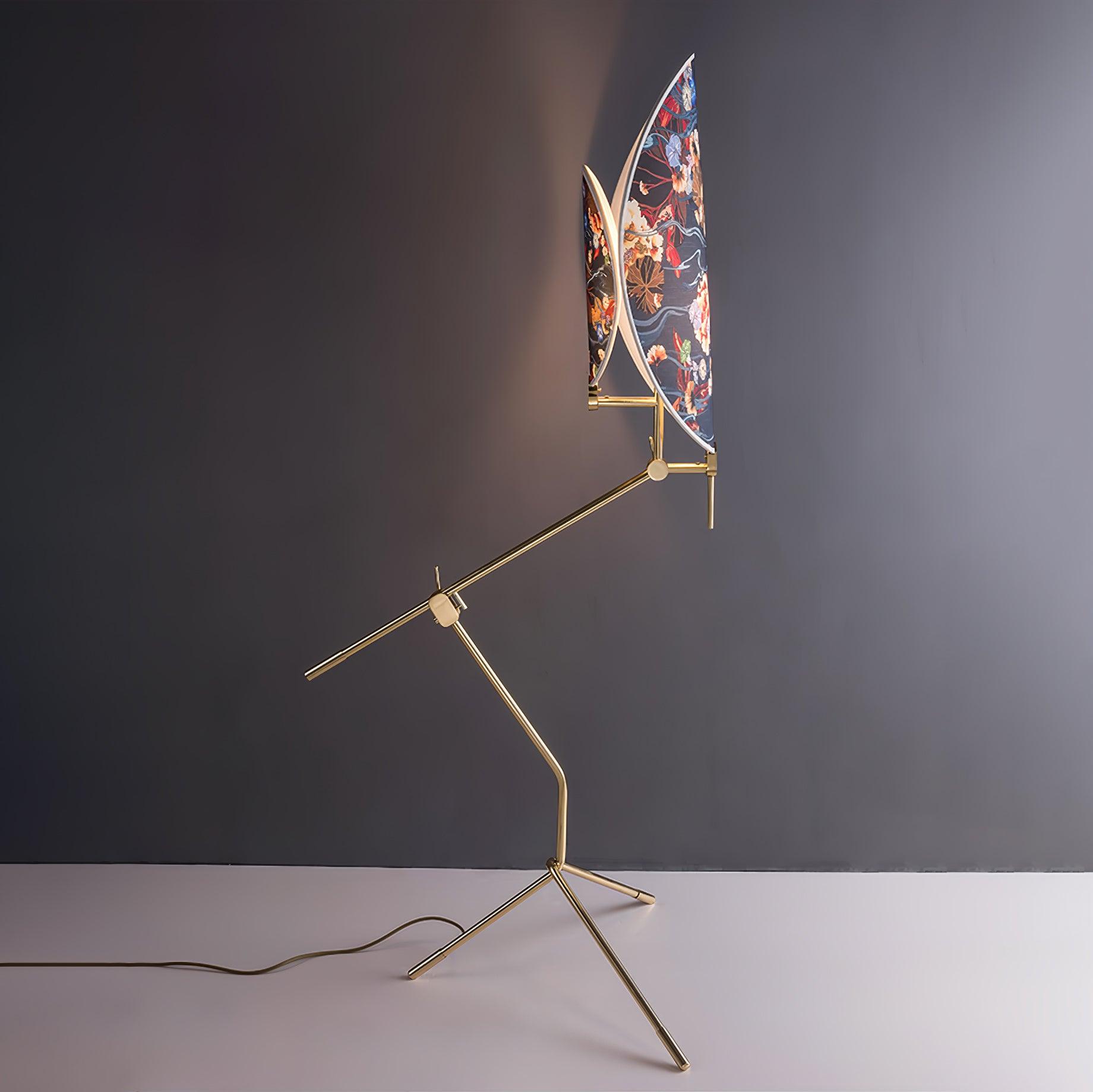 Vorenth Brass Floor Lamp - Blowlighting