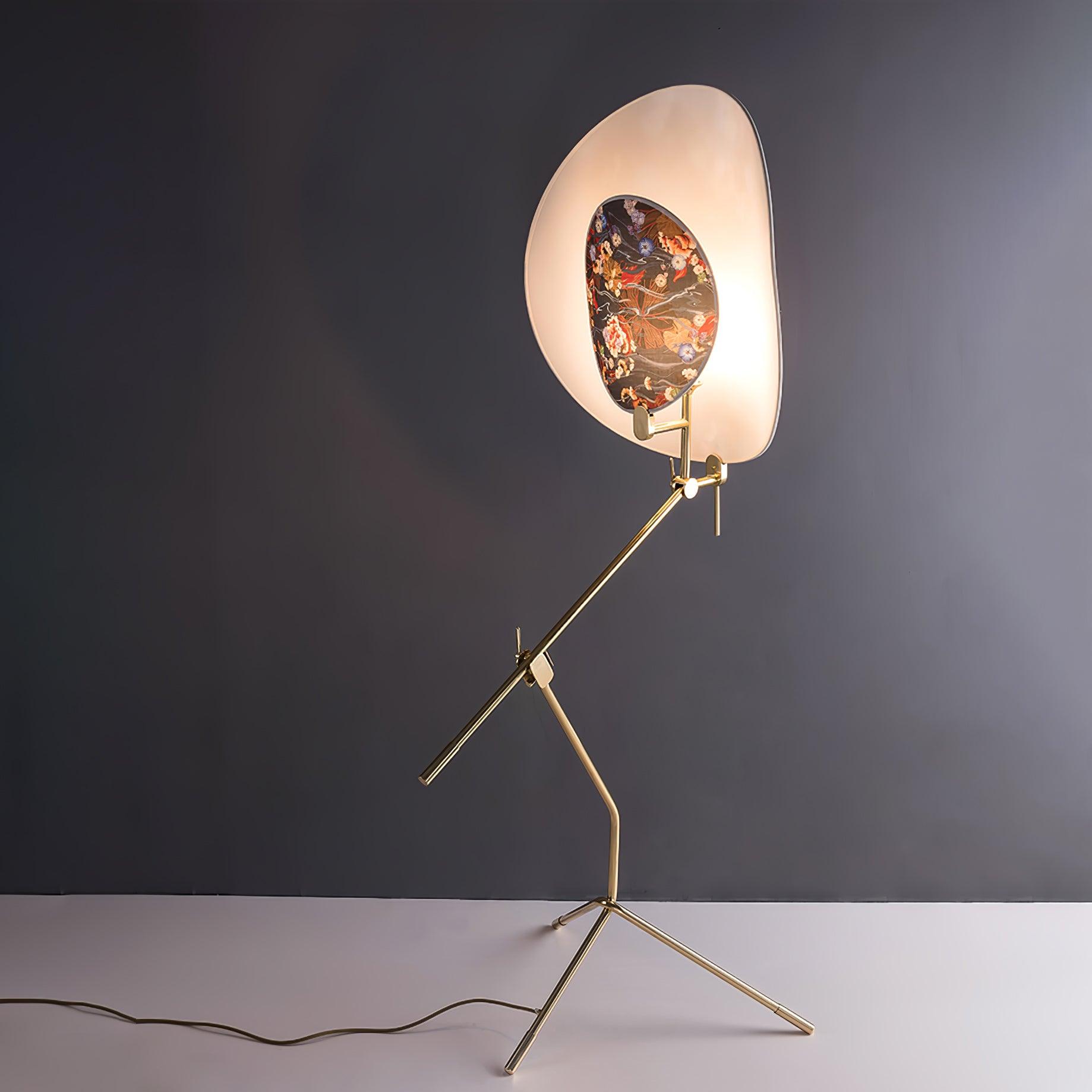 Vorenth Brass Floor Lamp - Blowlighting