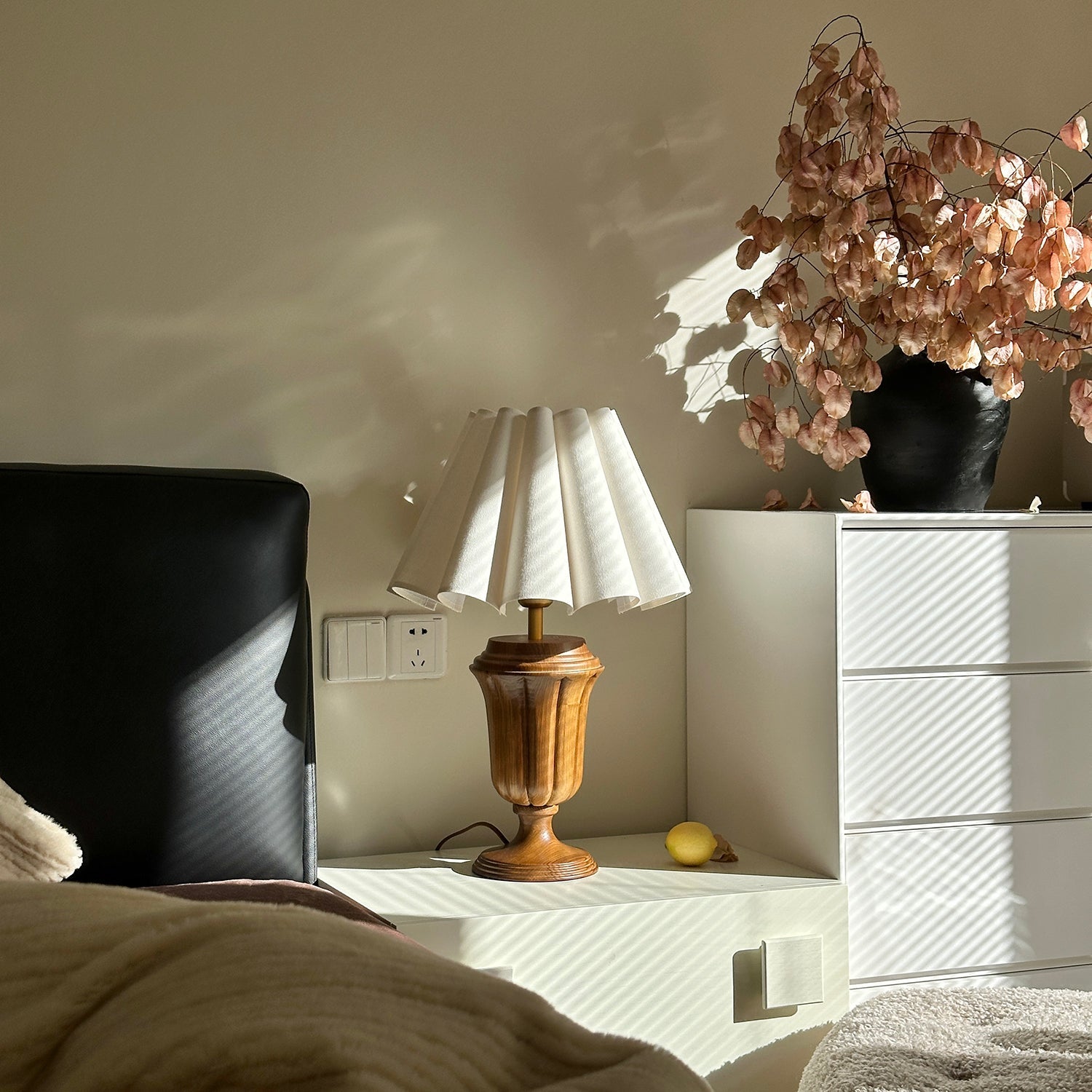 Florence Tulip Table Lamp - Blowlighting