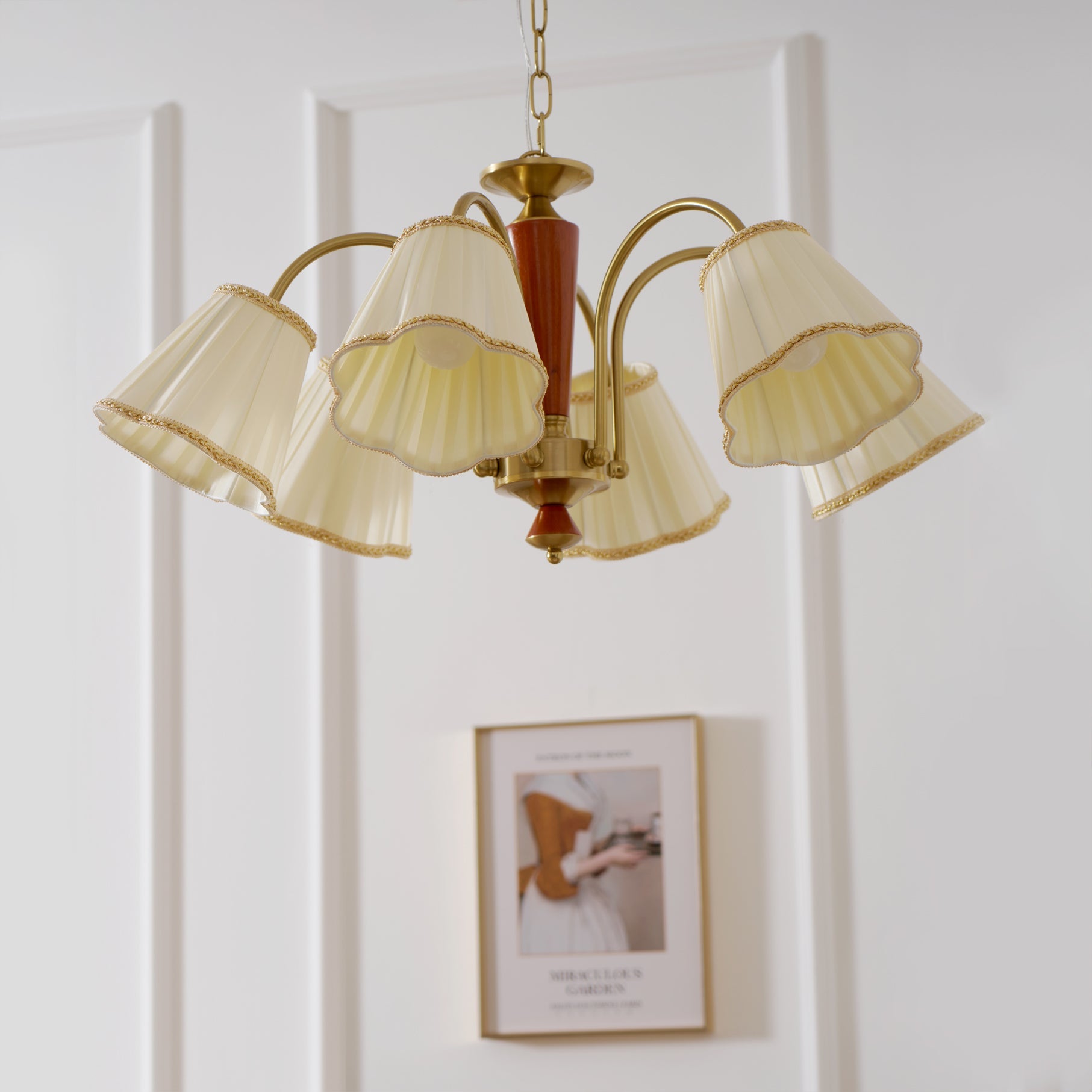 Bellora Bloom Chandelier - Blowlighting