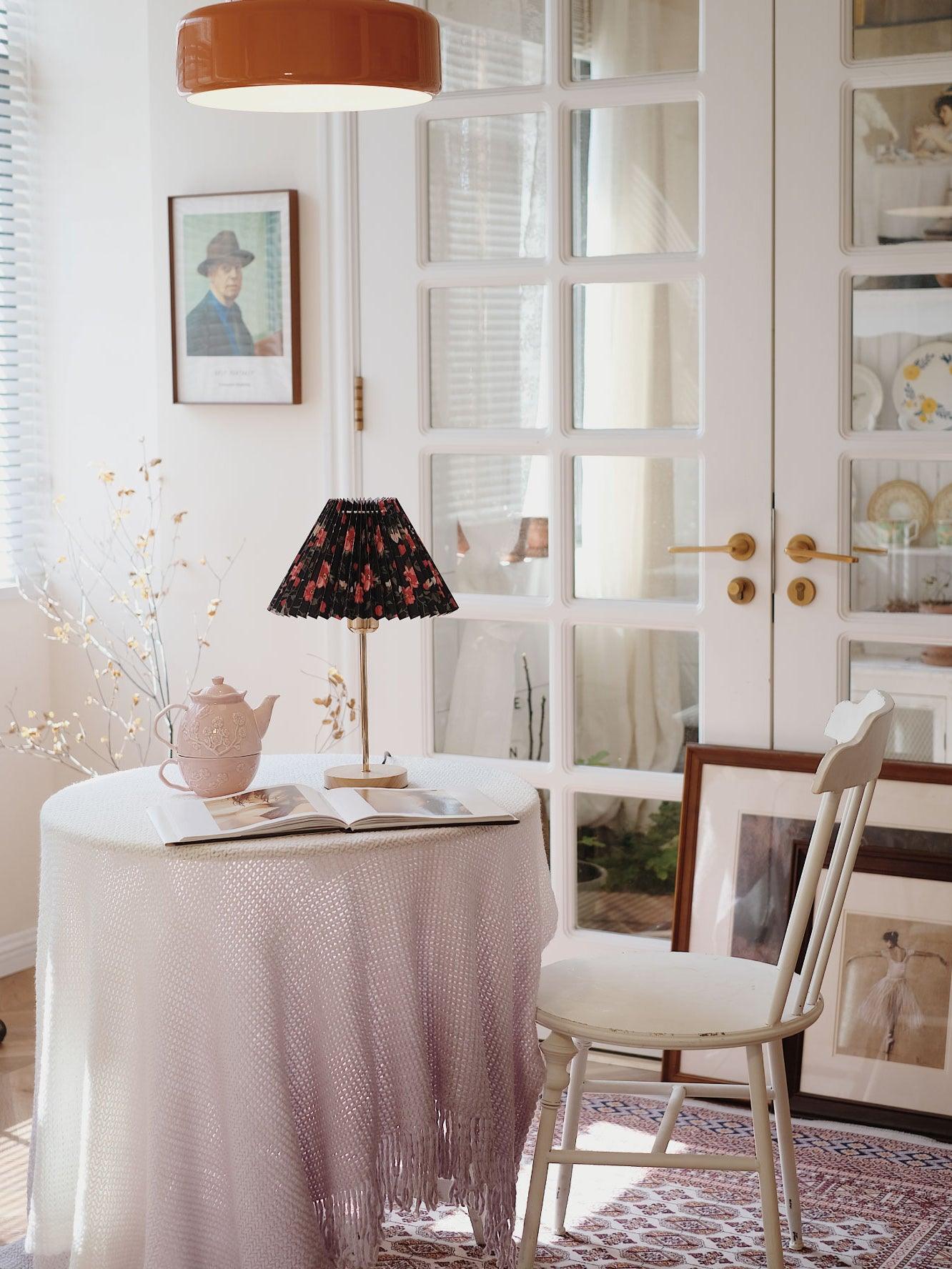 Zevelyra Fabric Table Lamp - Blowlighting