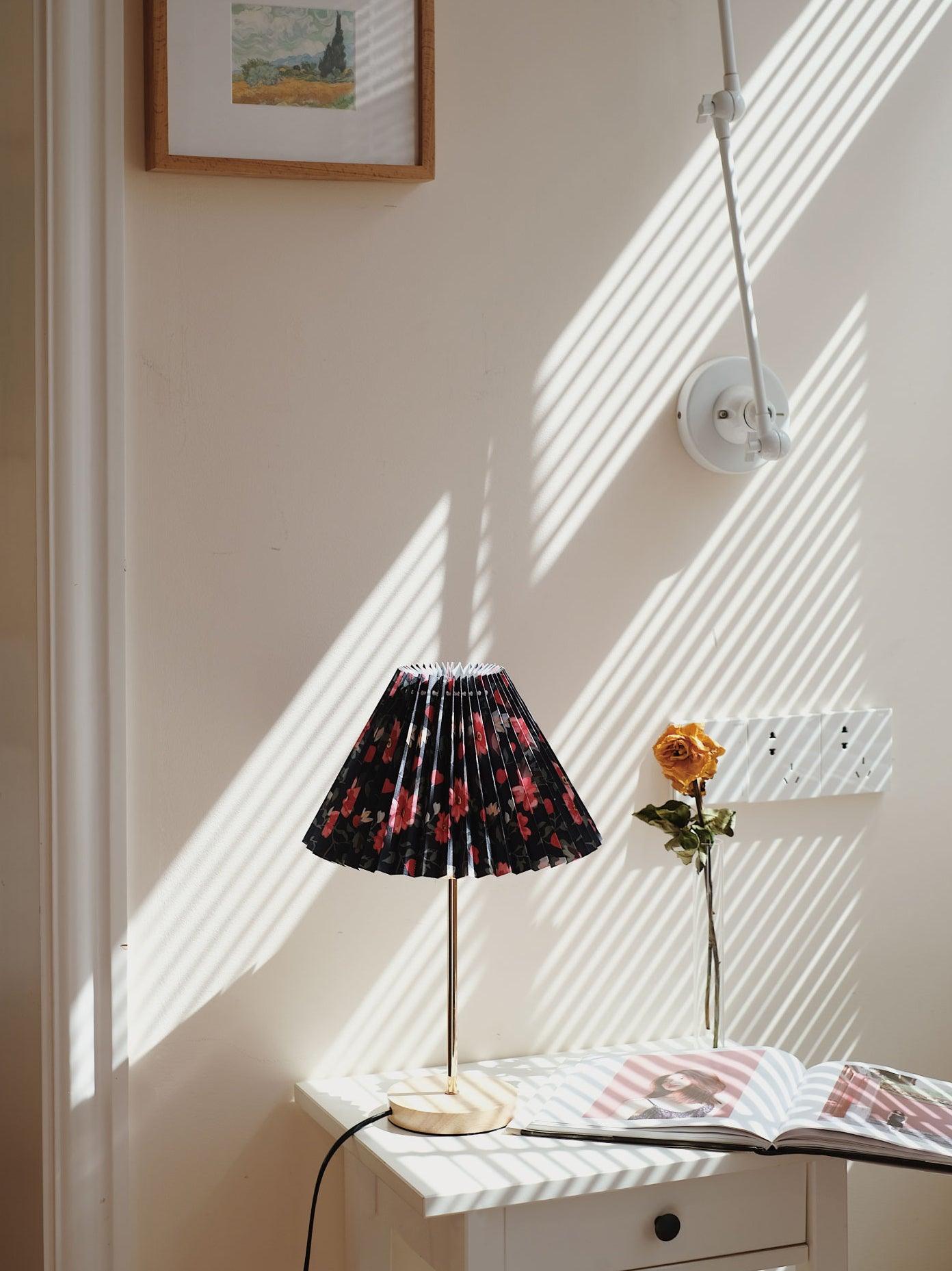 Zevelyra Fabric Table Lamp - Blowlighting