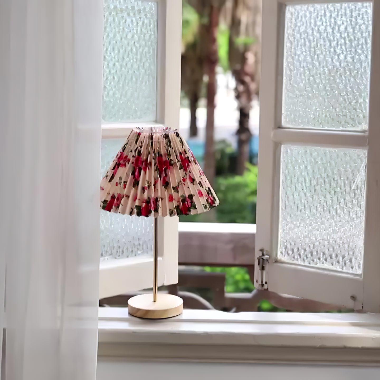 Zevelyra Fabric Table Lamp - Blowlighting