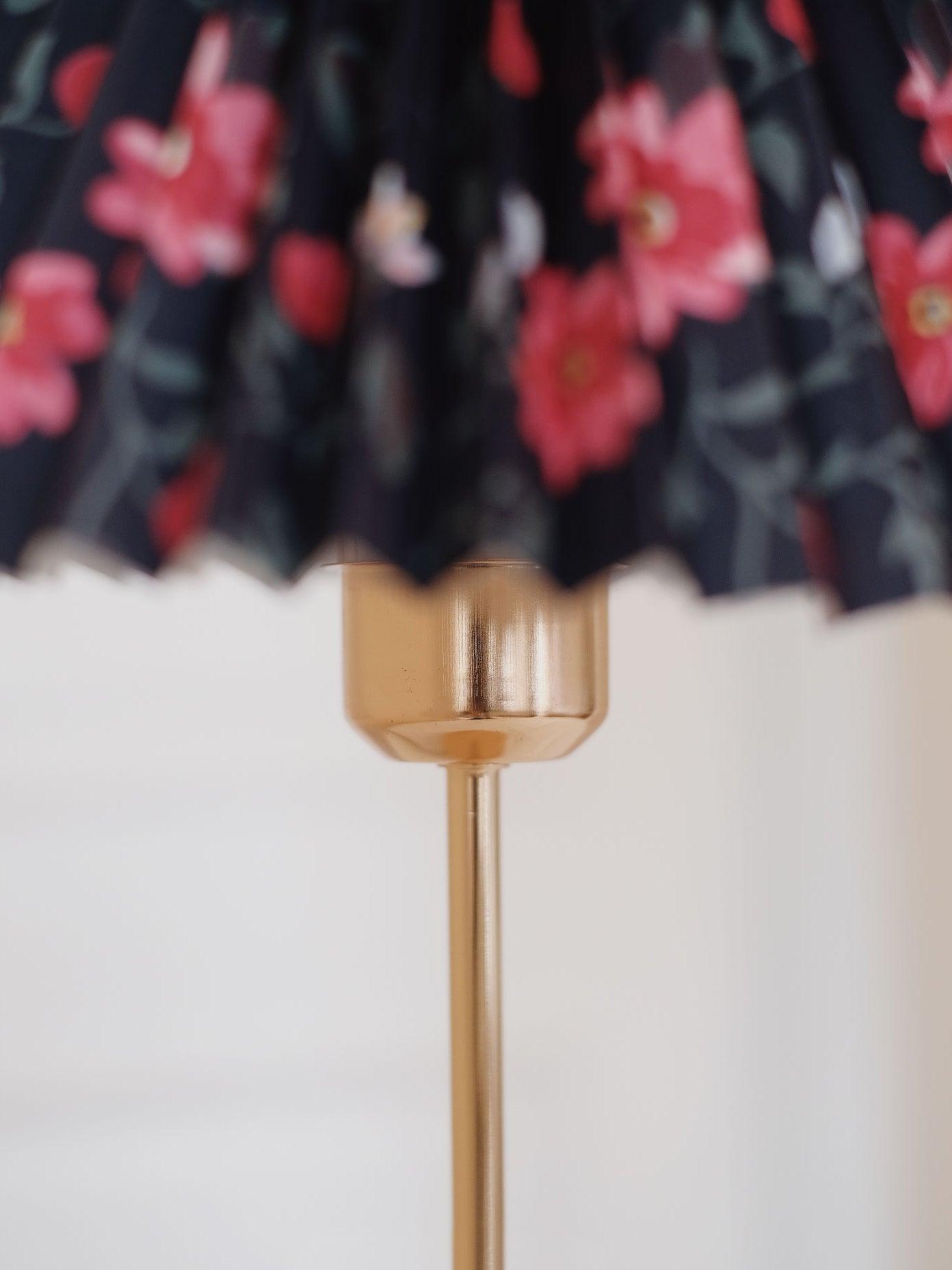 Zevelyra Fabric Table Lamp - Blowlighting