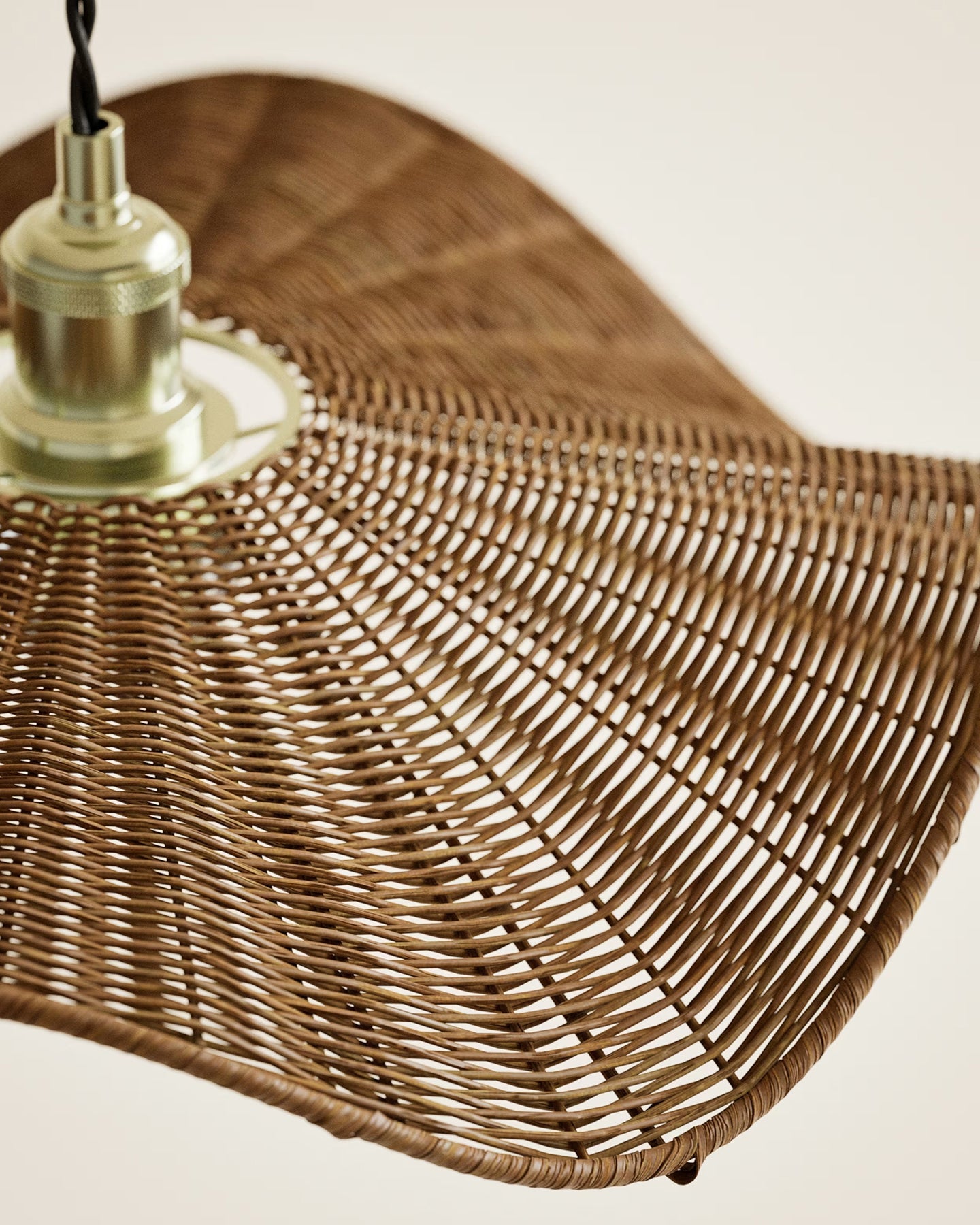 Floressa Organic Rattan Pendant Light