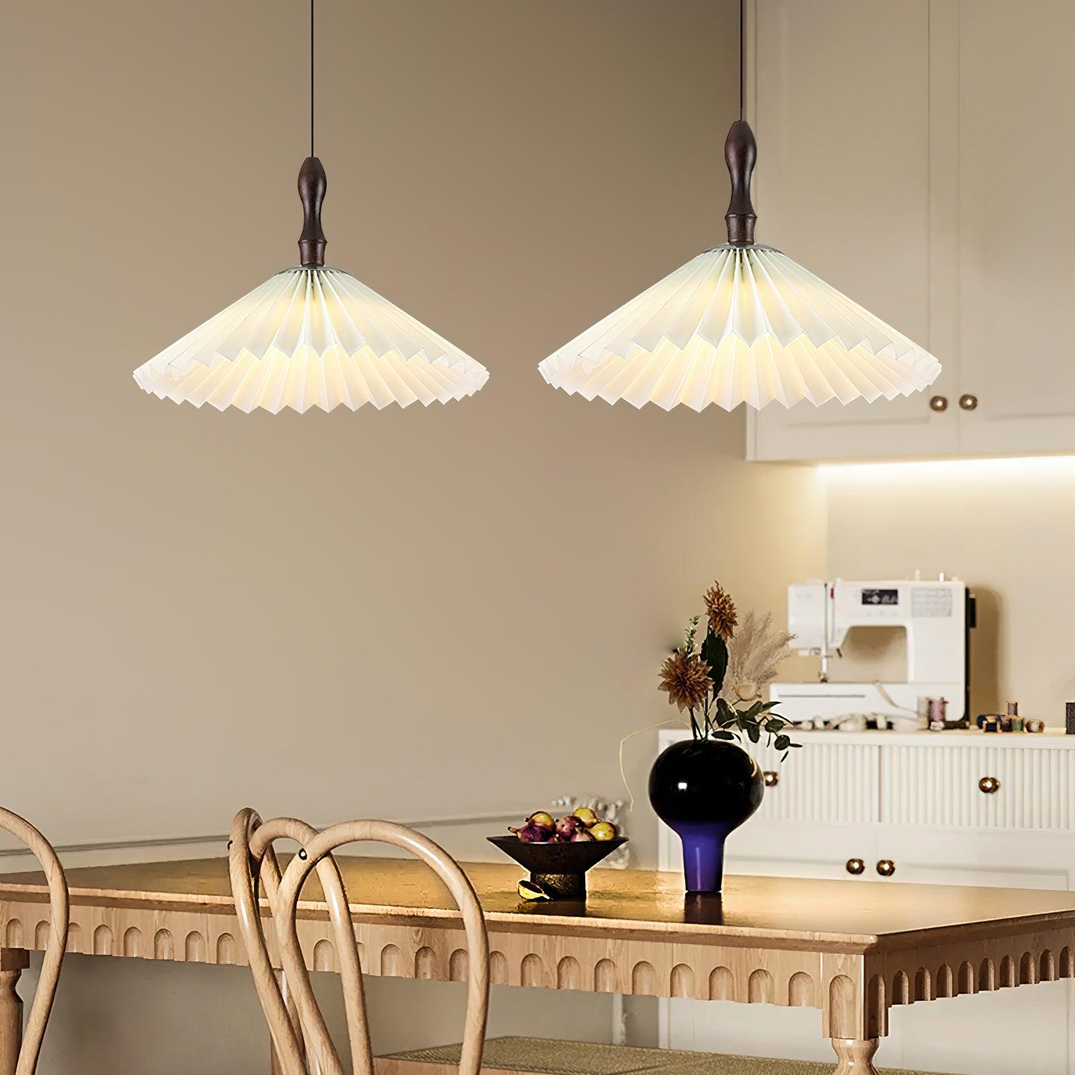 Petal Fashion Wood Pendant Lamp - Blowlighting