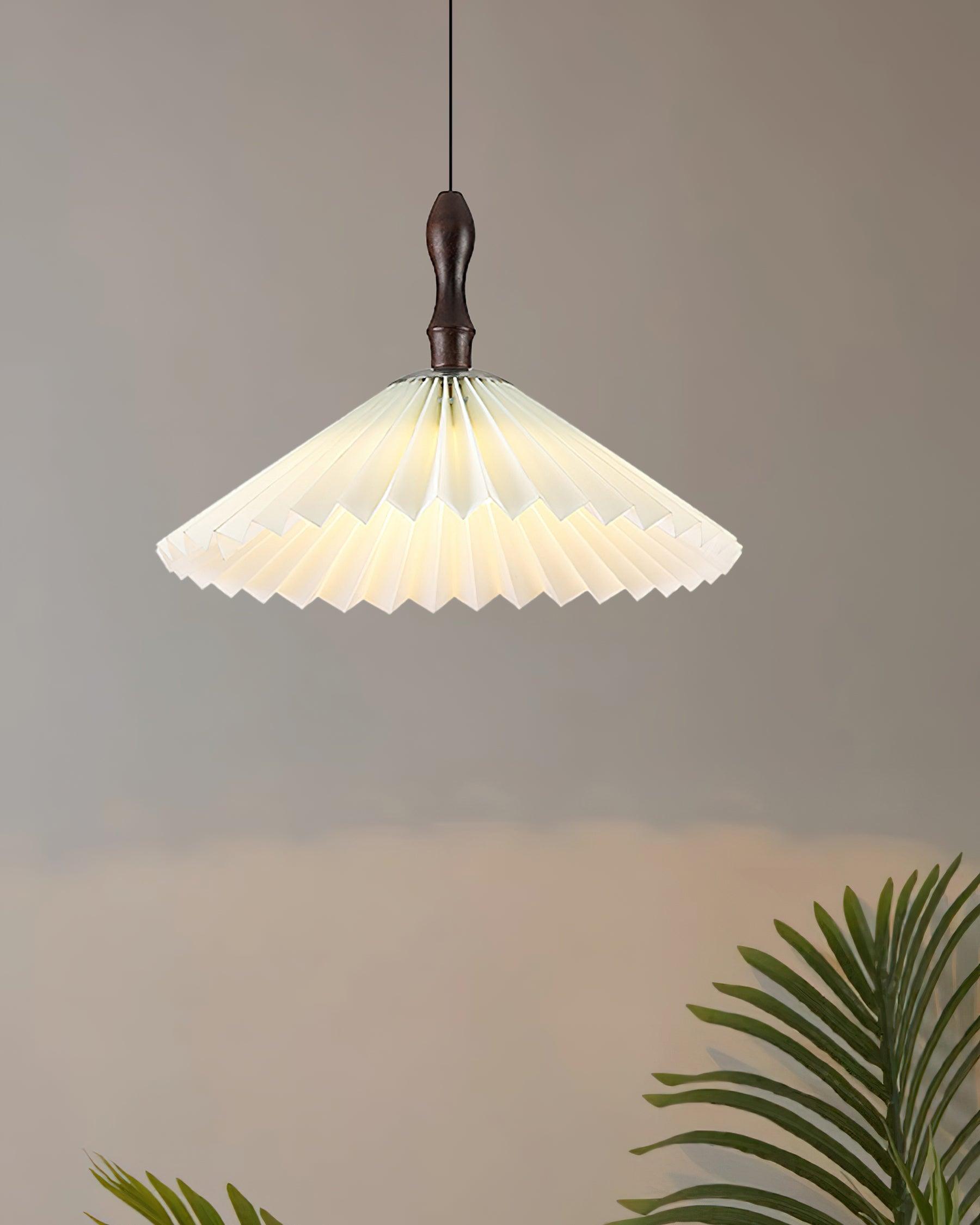 Petal Fashion Wood Pendant Lamp - Blowlighting