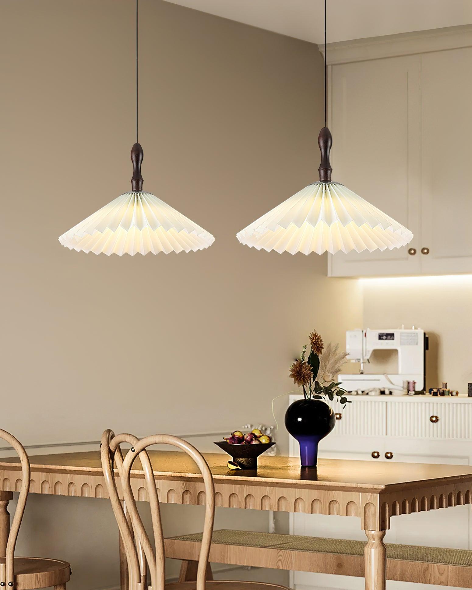 Petal Fashion Wood Pendant Lamp - Blowlighting