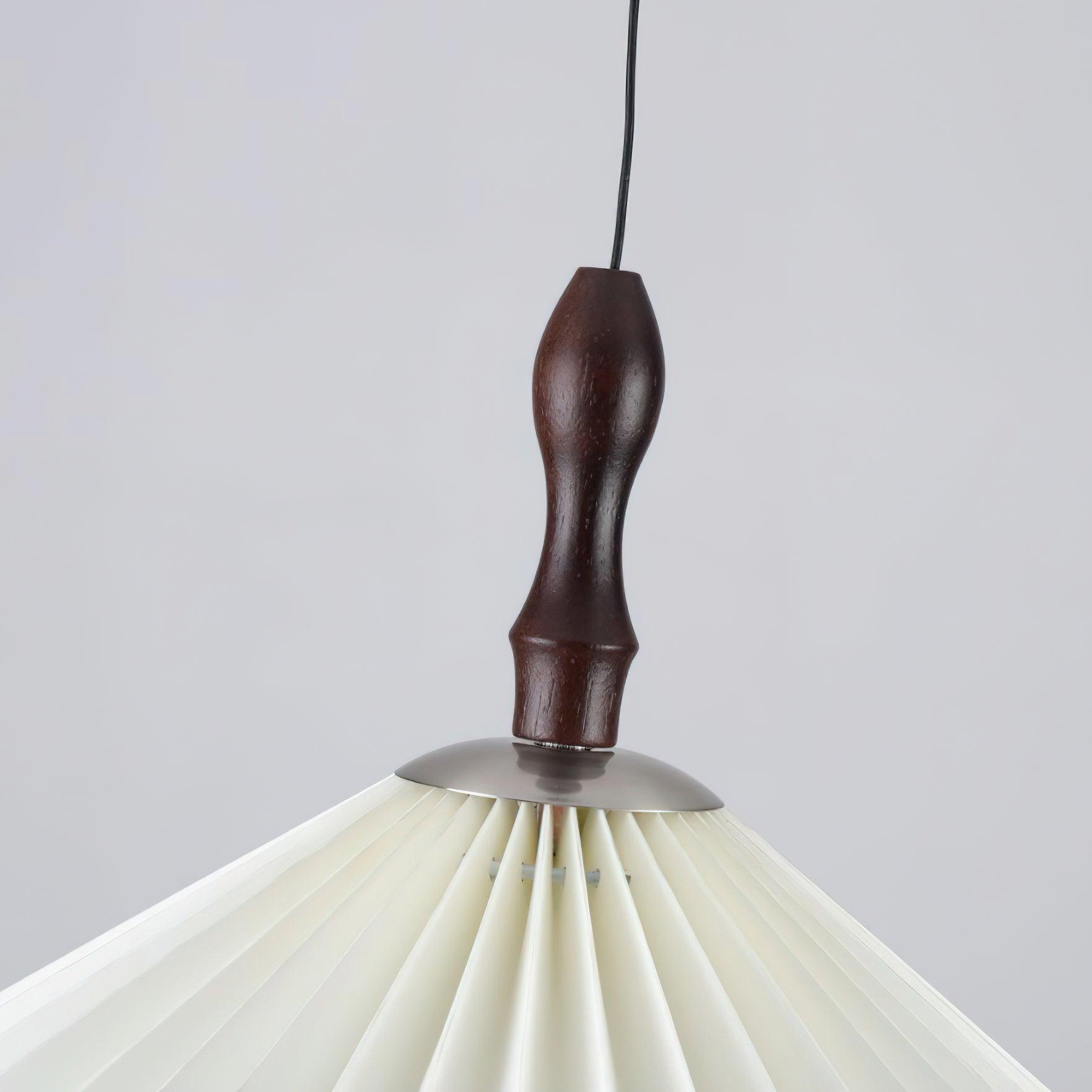 Petal Fashion Wood Pendant Lamp - Blowlighting