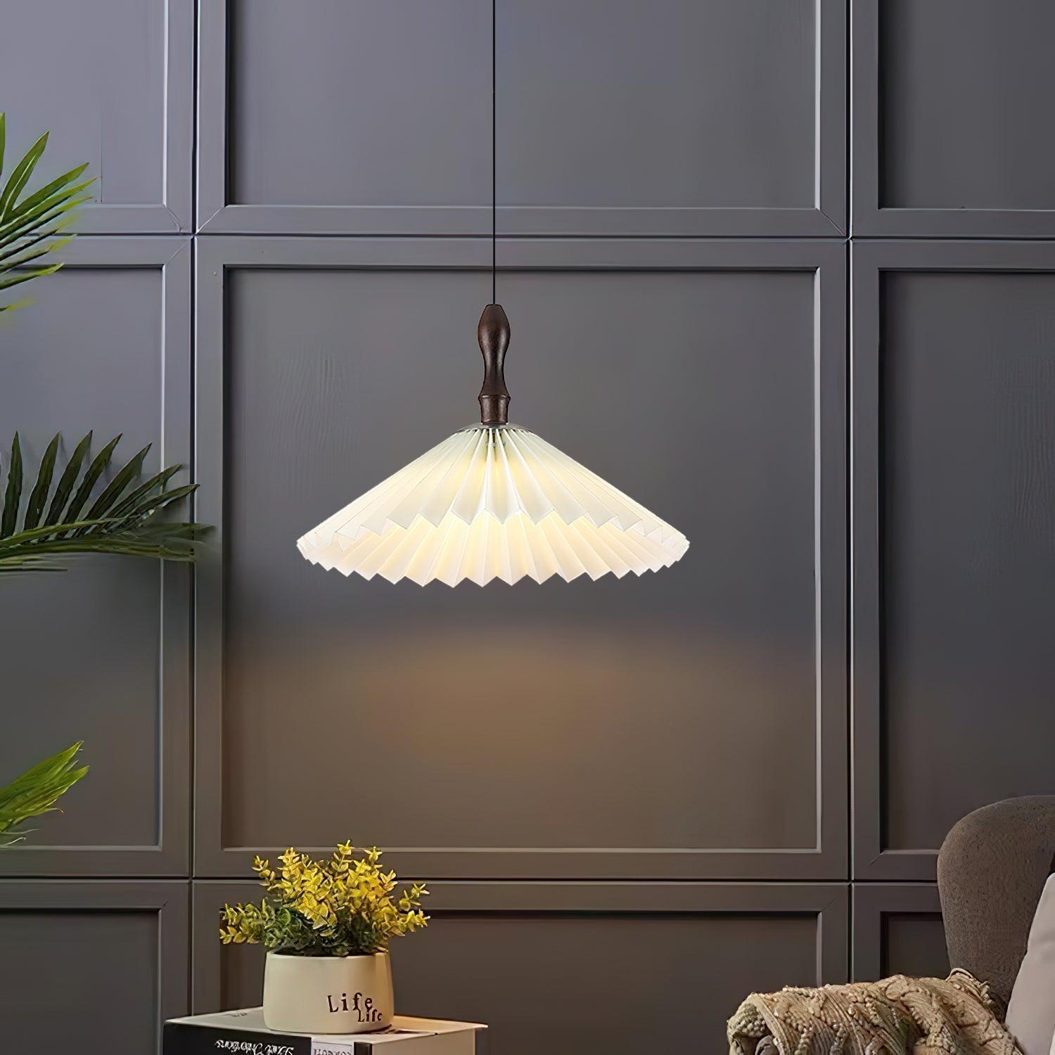 Petal Fashion Wood Pendant Lamp - Blowlighting