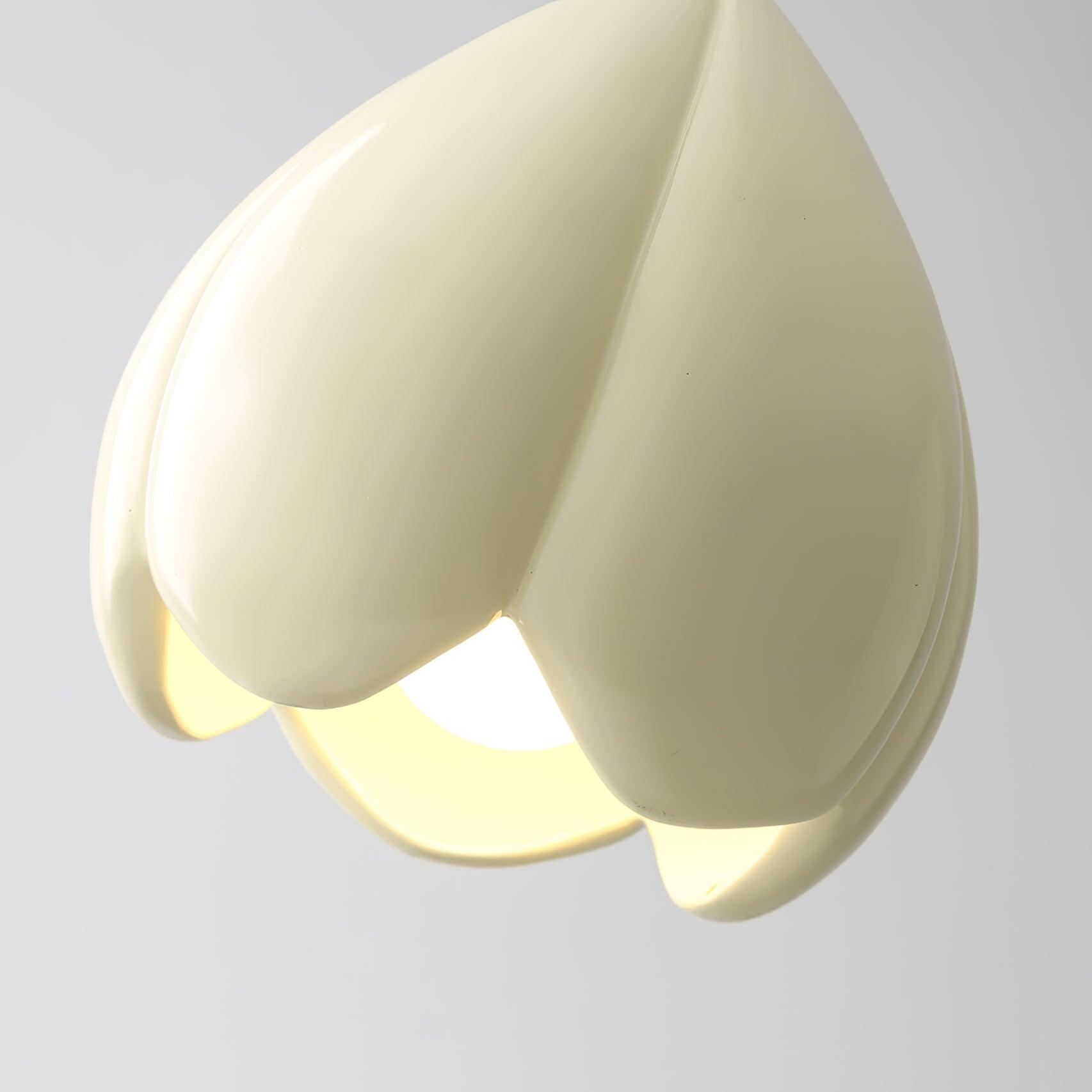 Flower Bud Pendant Lamp - Blowlighting