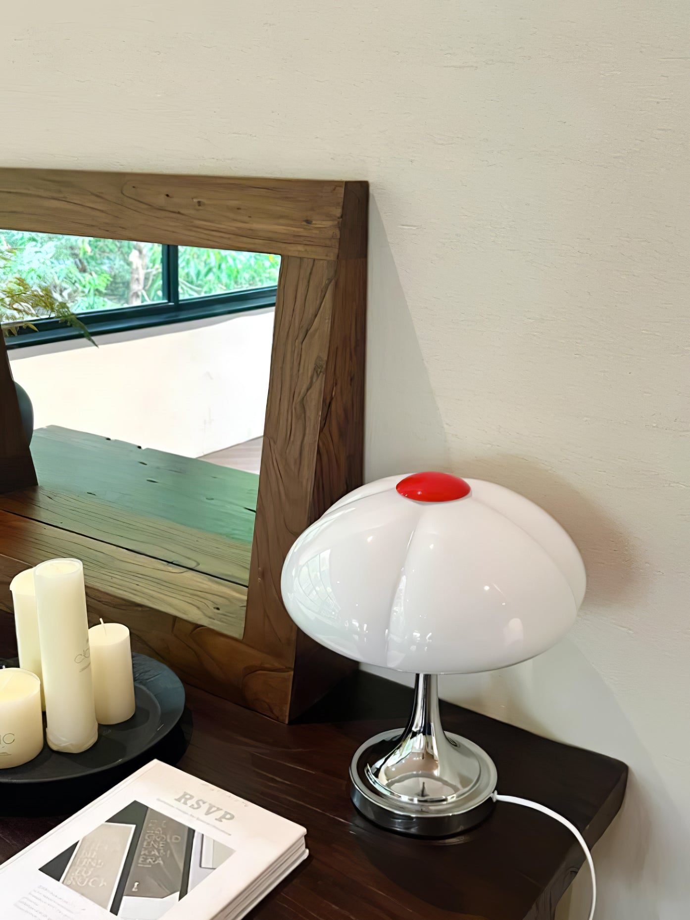 Flower Petal Table Lamp - Blowlighting