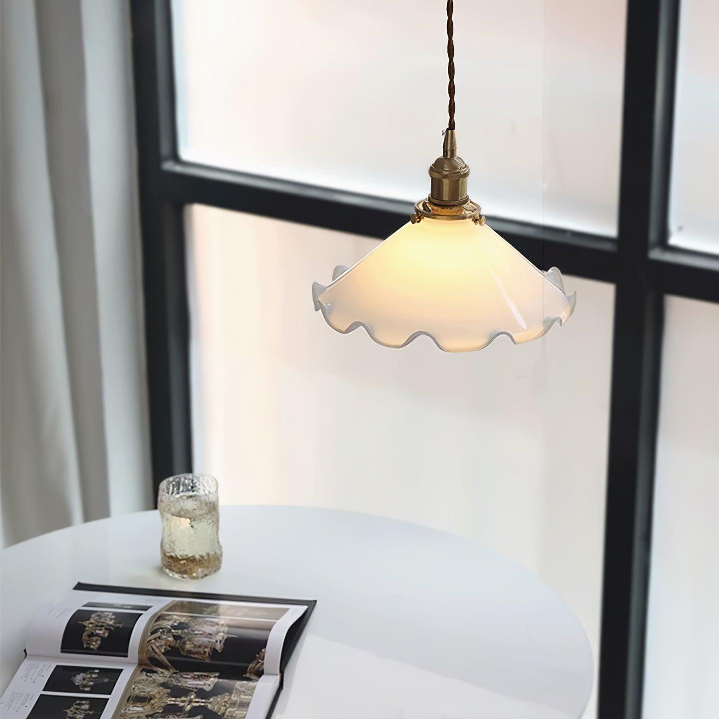 Flower Petals Pendant Lamp - Blowlighting