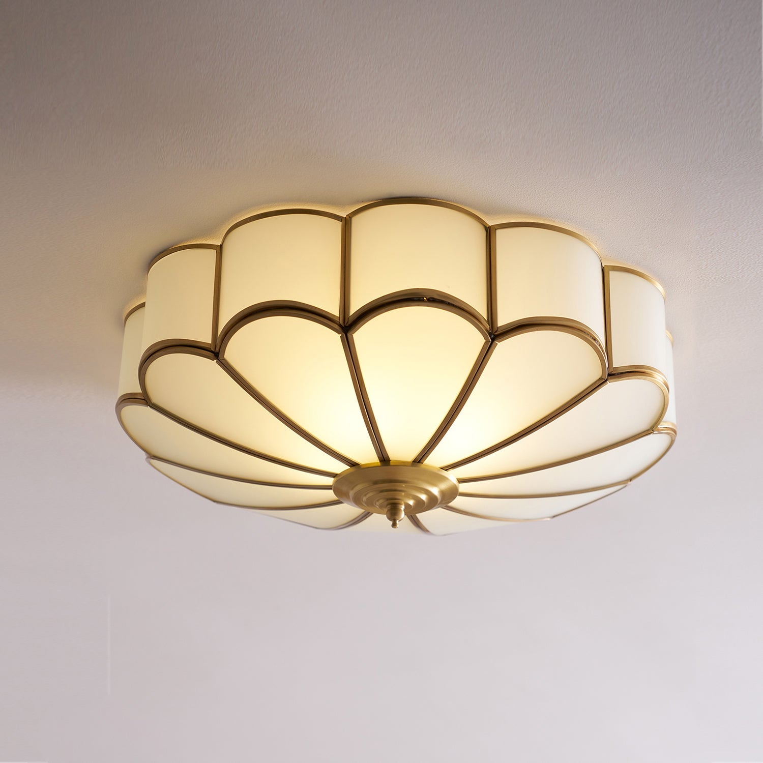 Flower Shape Glass Recessed Ceiling Light - Blowlighting