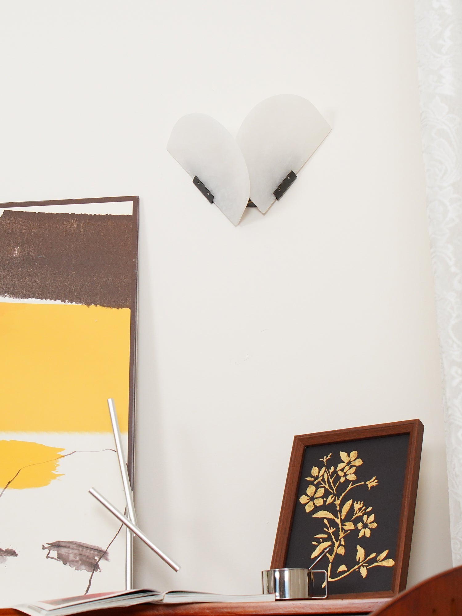 Cevelaris Heart Alabaster Wall Light - Blowlighting