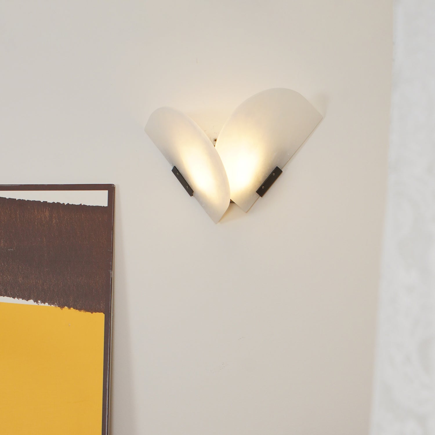 Cevelaris Heart Alabaster Wall Light - Blowlighting