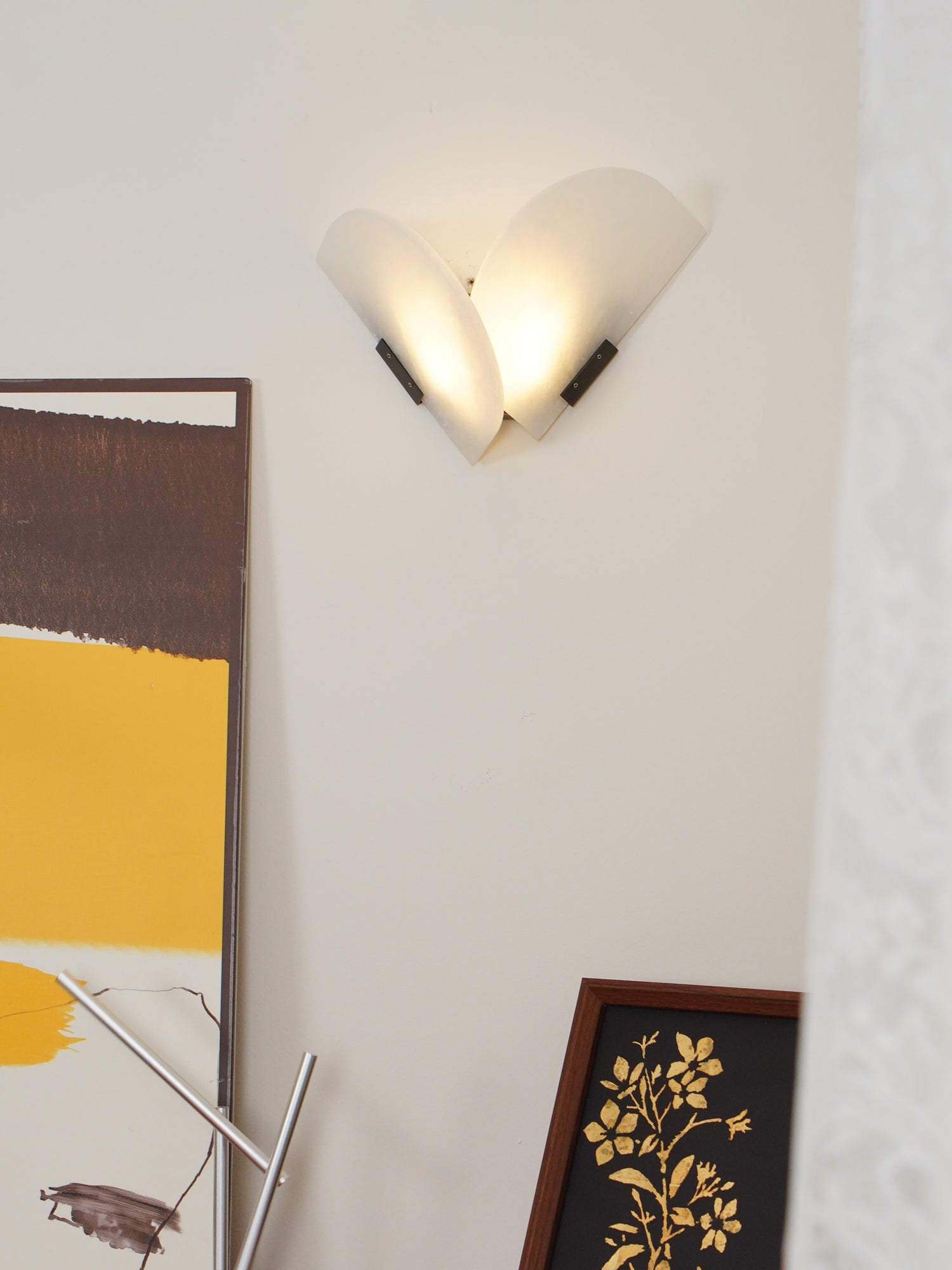 Cevelaris Heart Alabaster Wall Light - Blowlighting