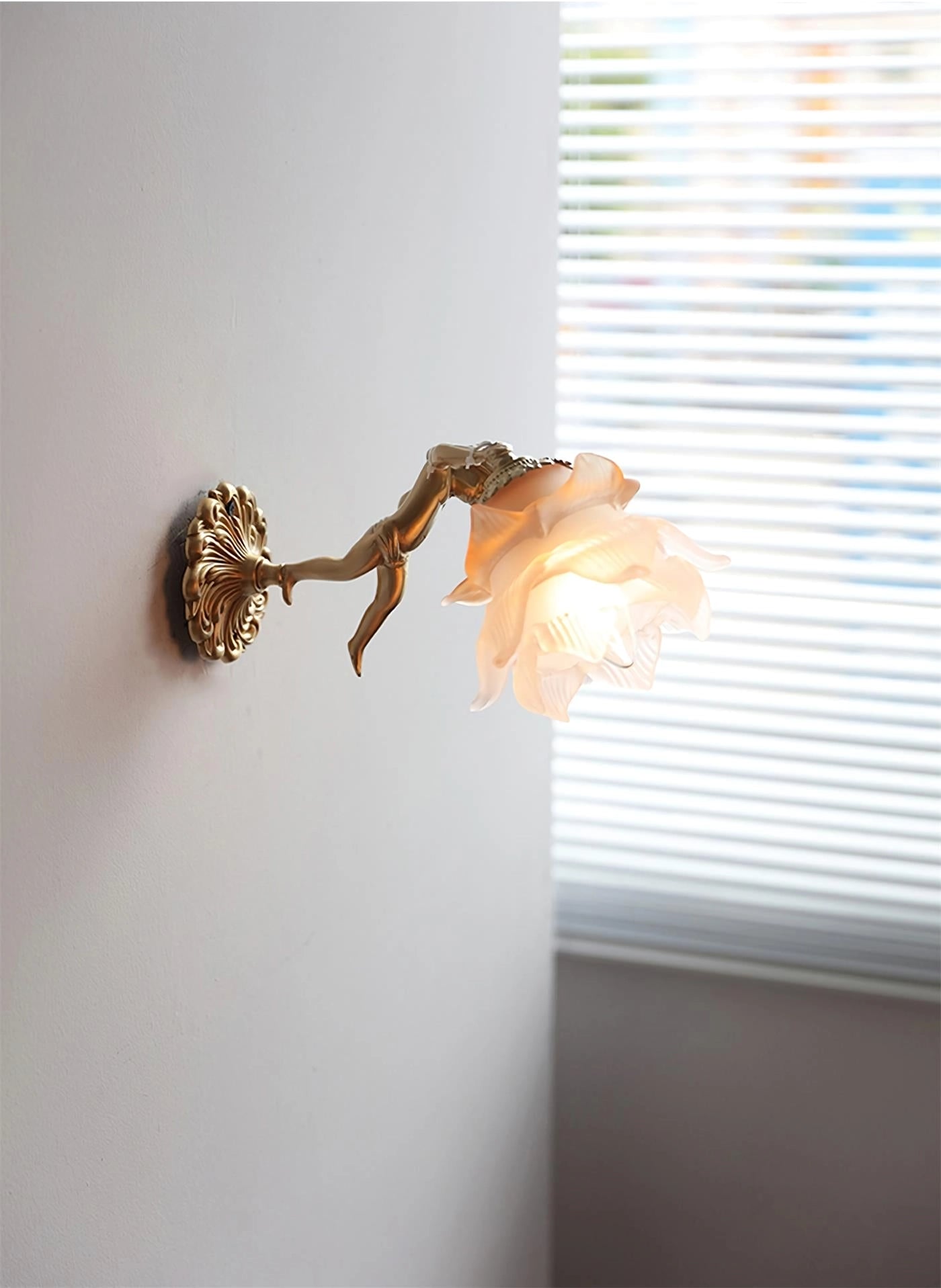 Flying Angel Wall Light - Blowlighting