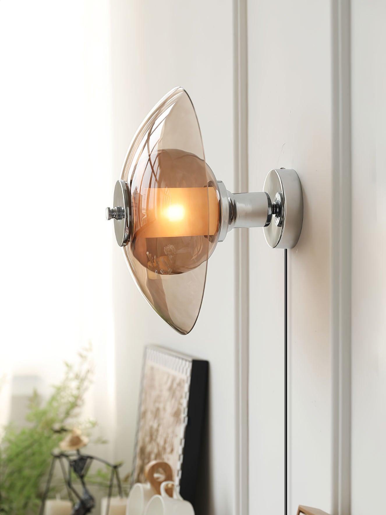 Flying Saucer Plug-in Wall Light - Blowlighting