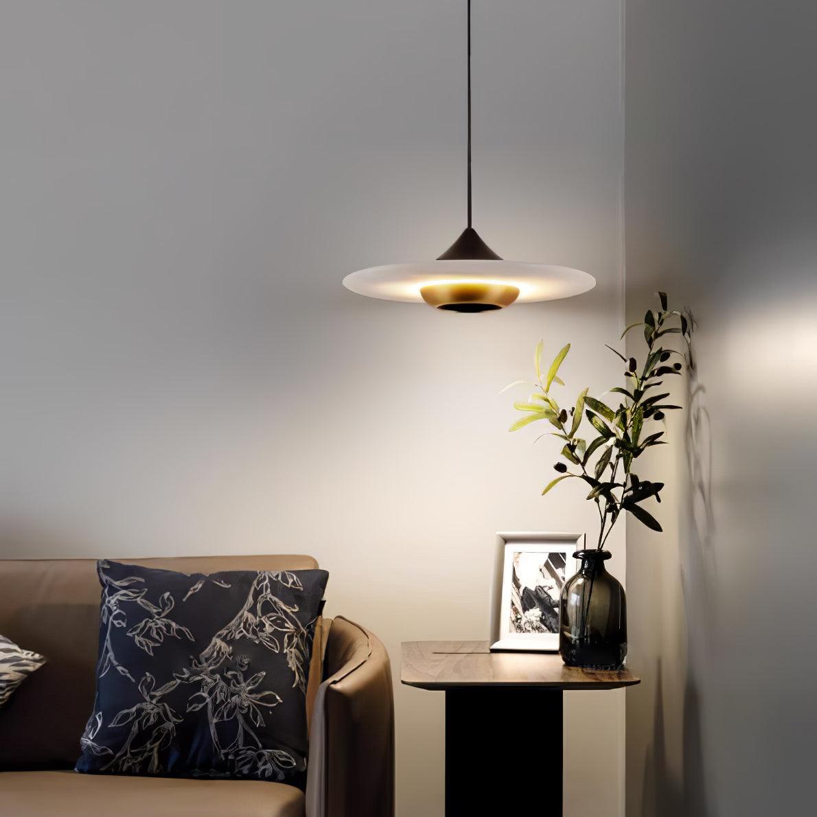 Flying Saucer Marble Pendant Lamp - Blowlighting