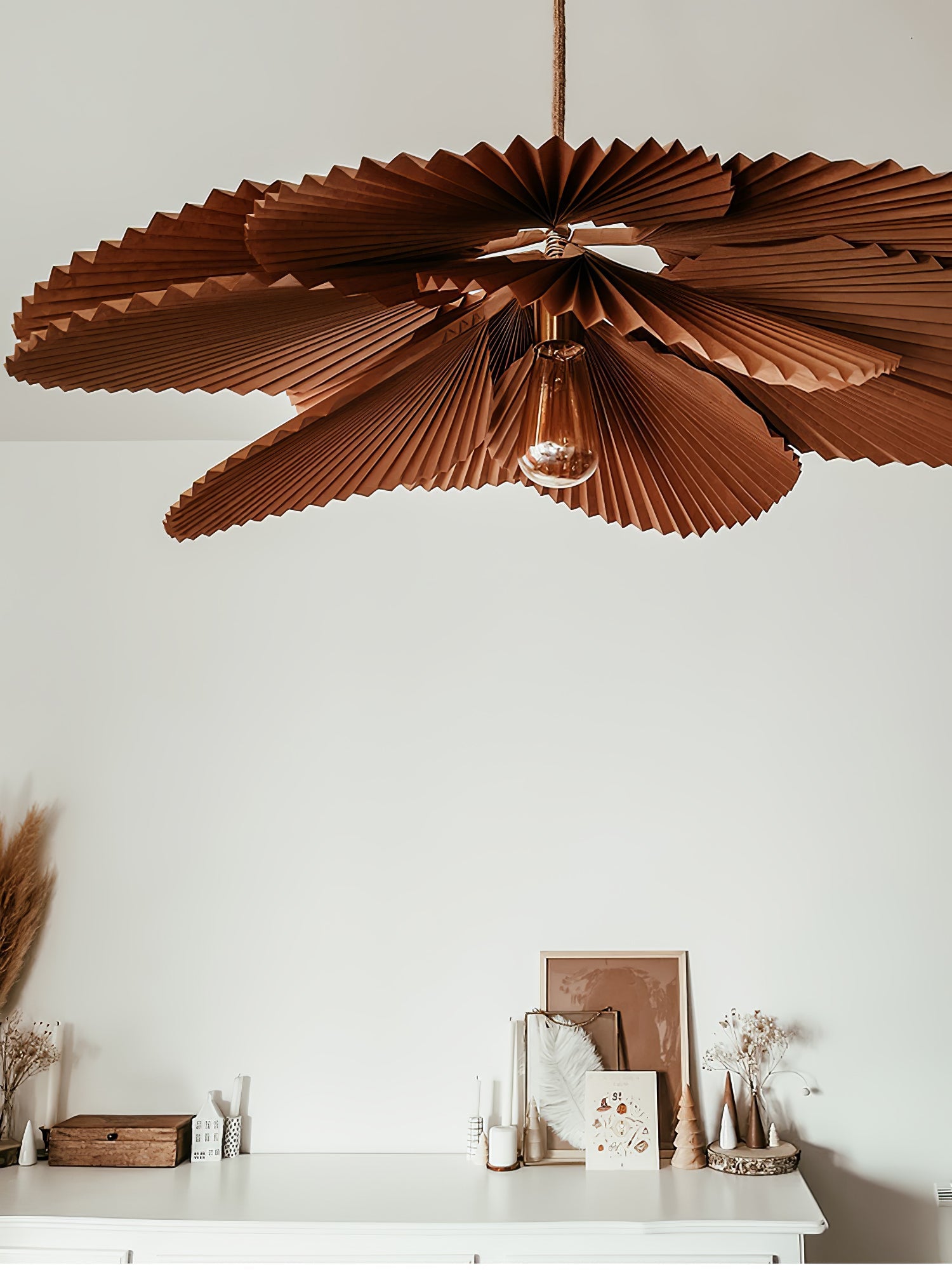 Folded Leaf Lotus Pendant Lamp - Blowlighting