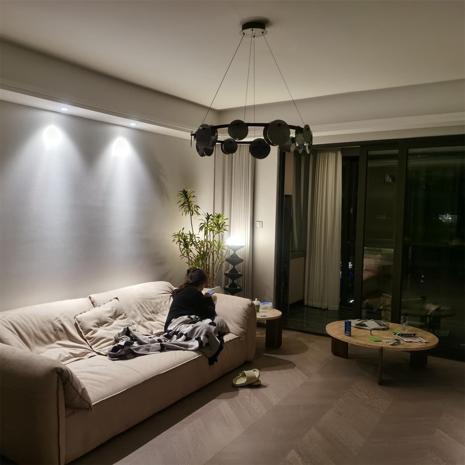Foliole Chandelier - Blowlighting